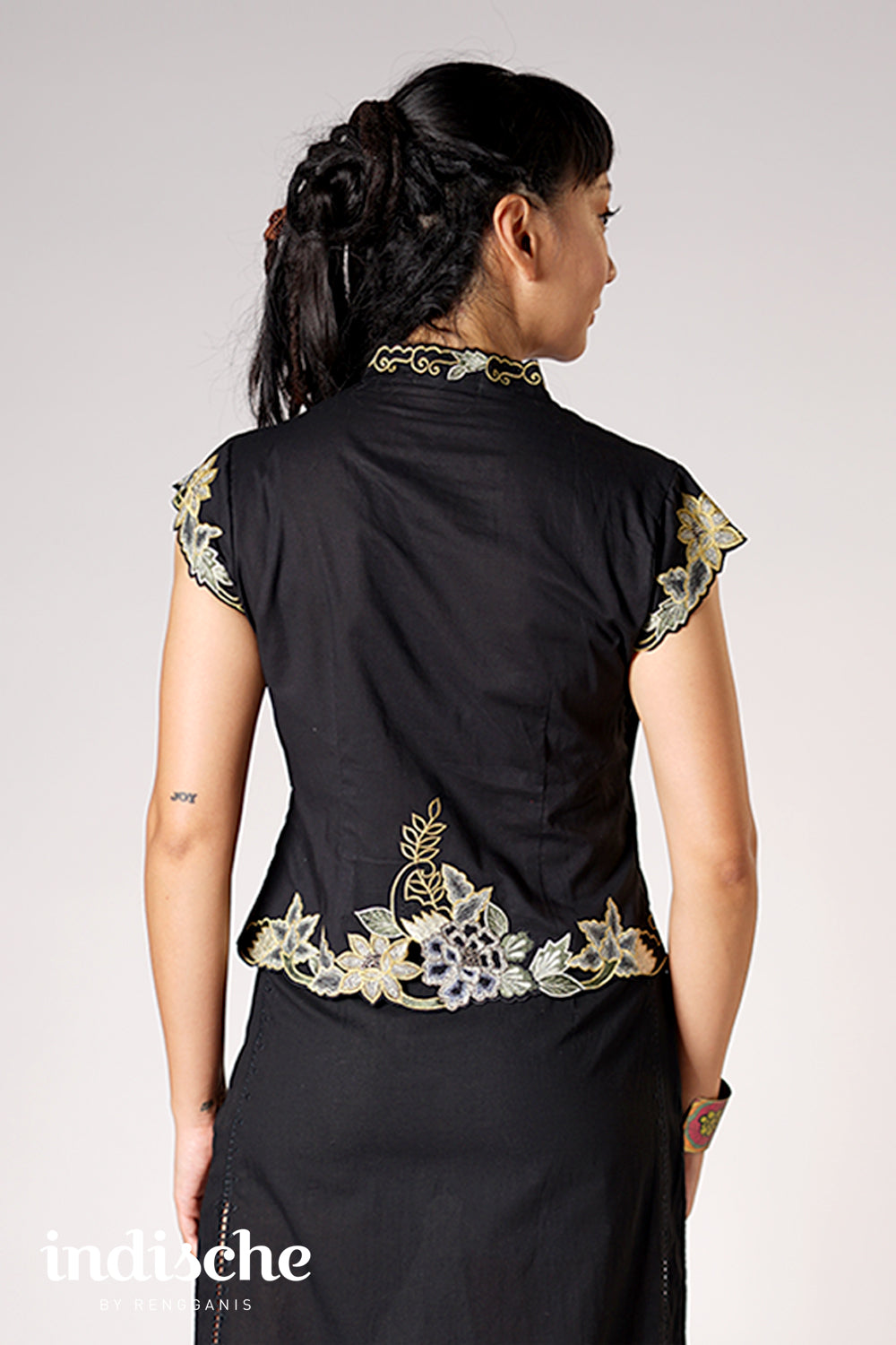 Cap Sleeved Kebaya Beskap Peonies in Black
