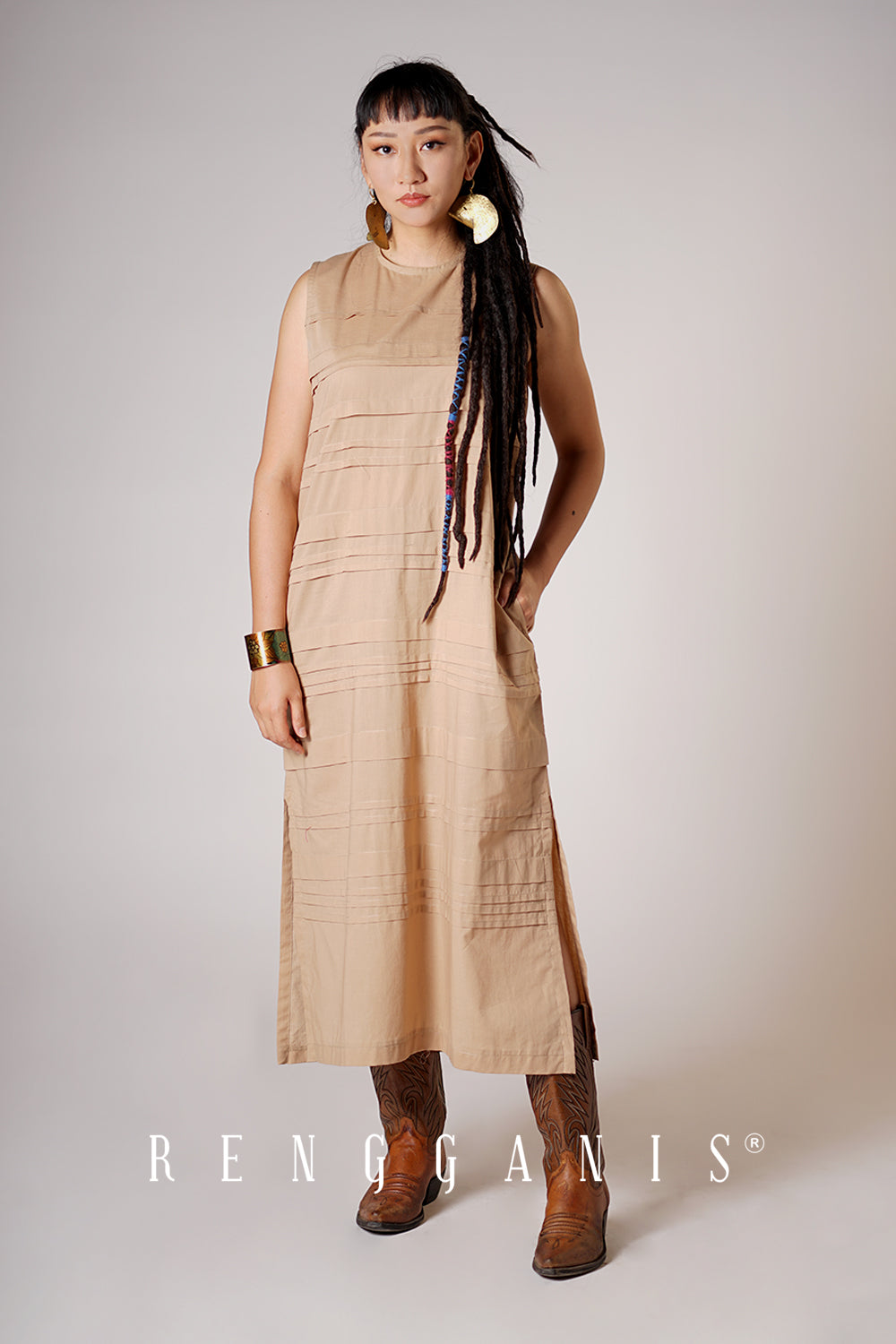 Sepoi Dress in Taupe Brown
