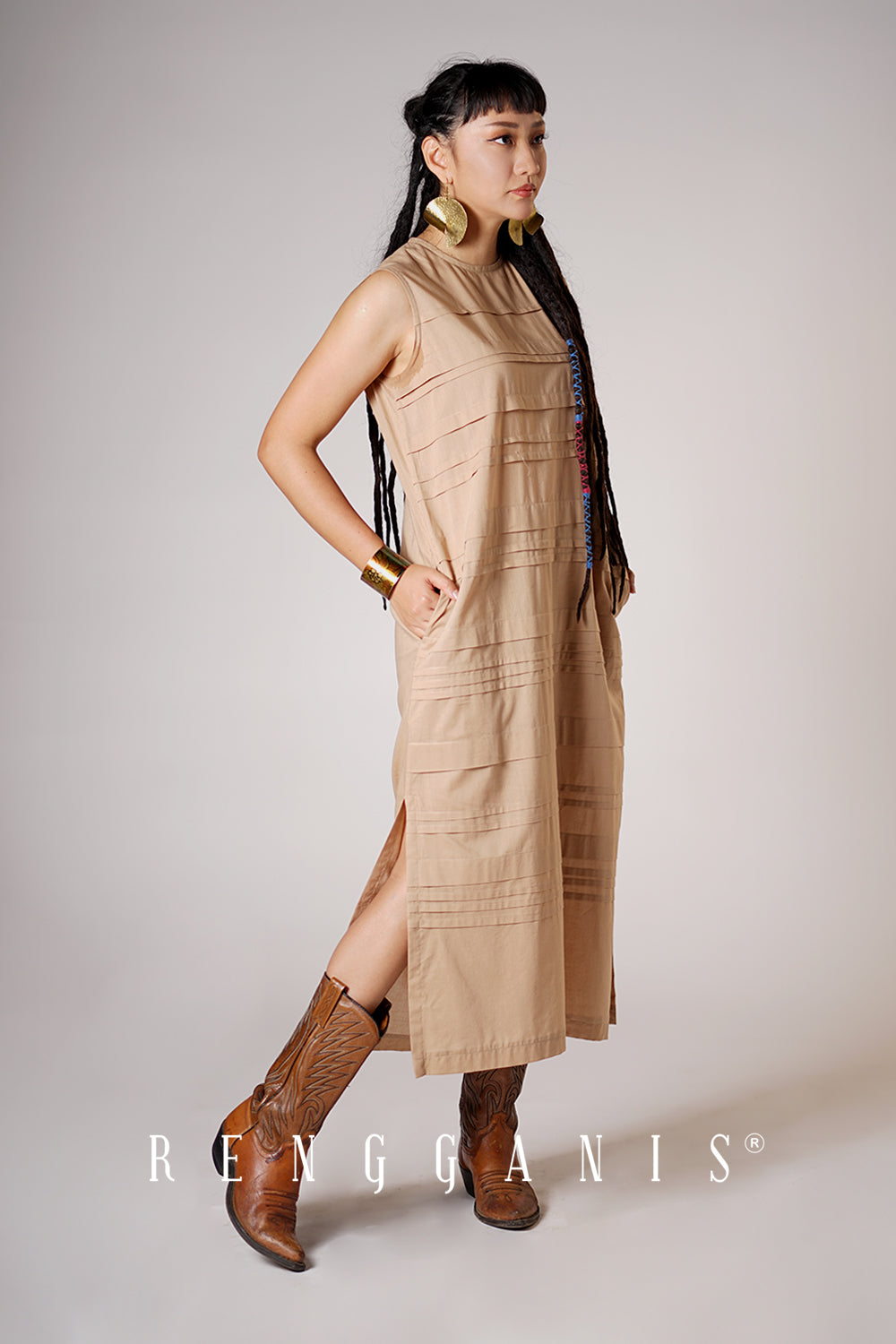 Sepoi Dress in Taupe Brown