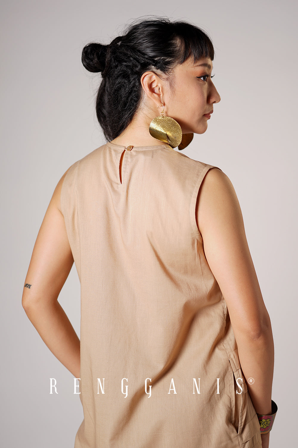 Sepoi Dress in Taupe Brown