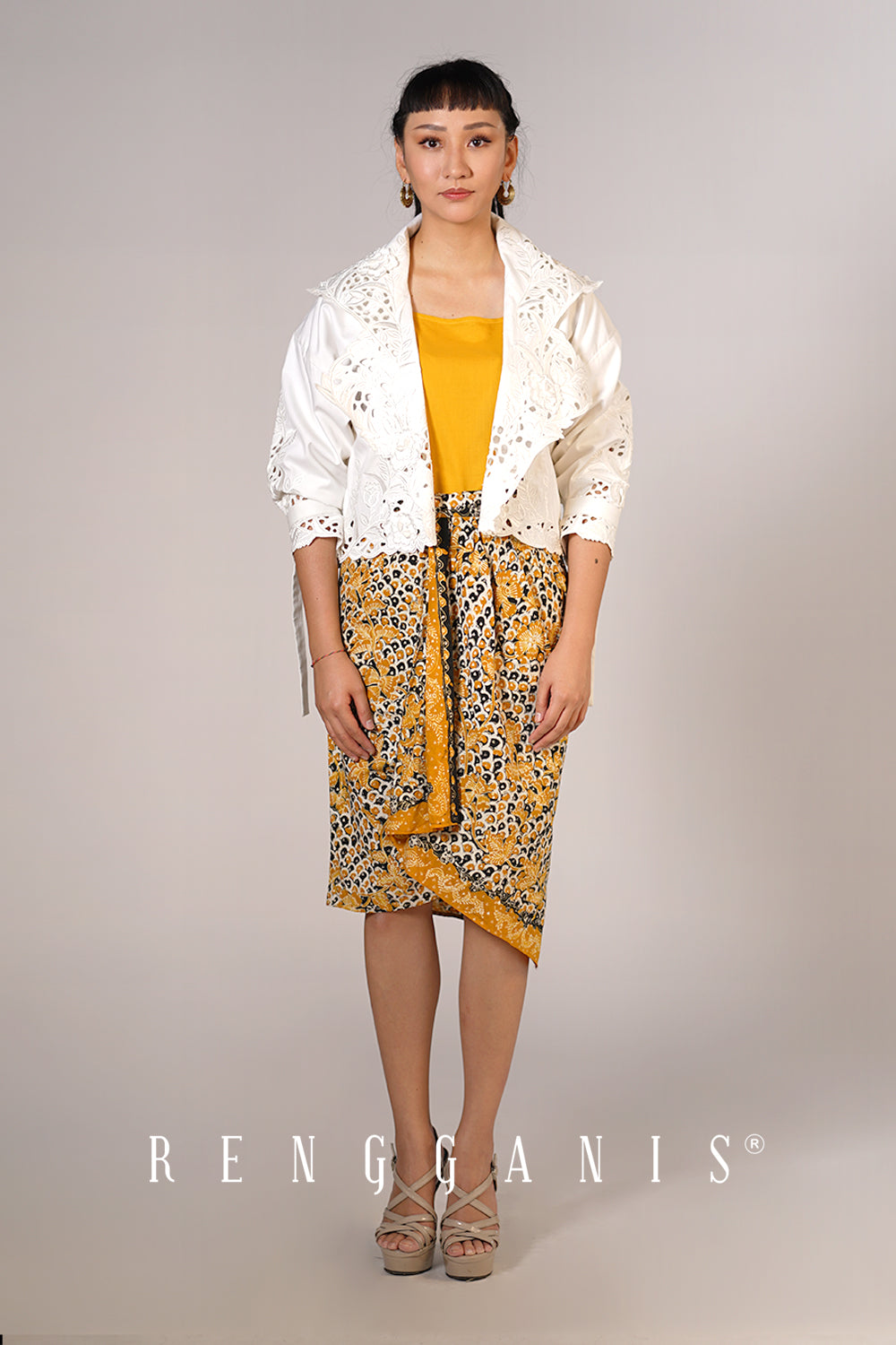Gendis Cropped Jacket