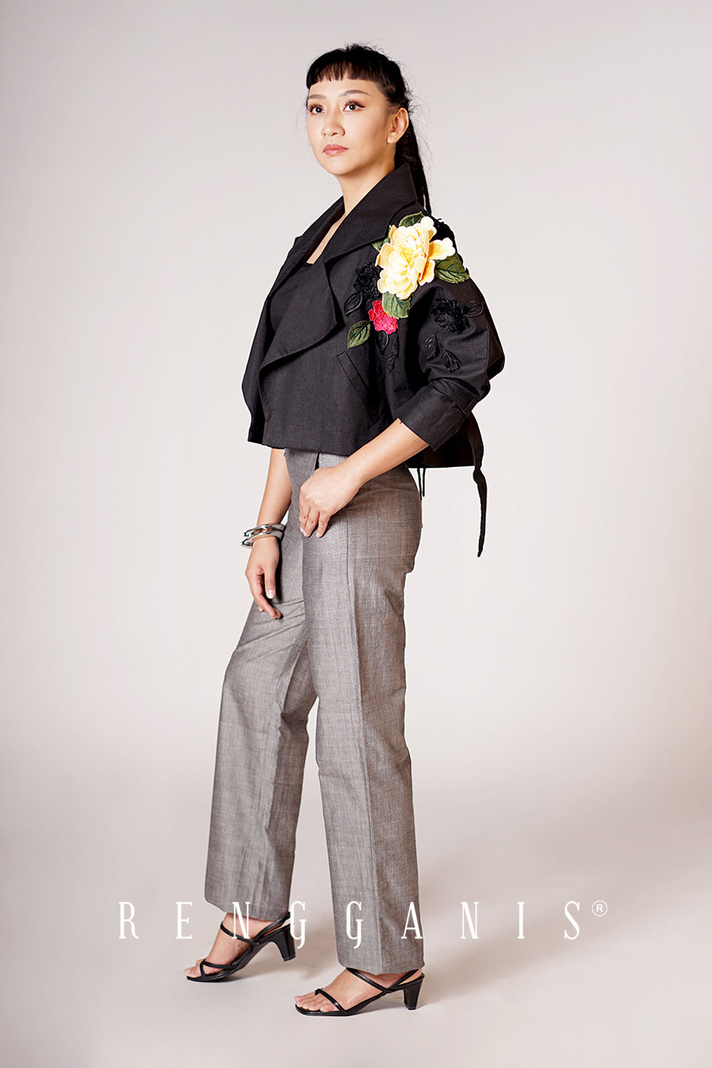 Little Garden Cropped Jacket in Black