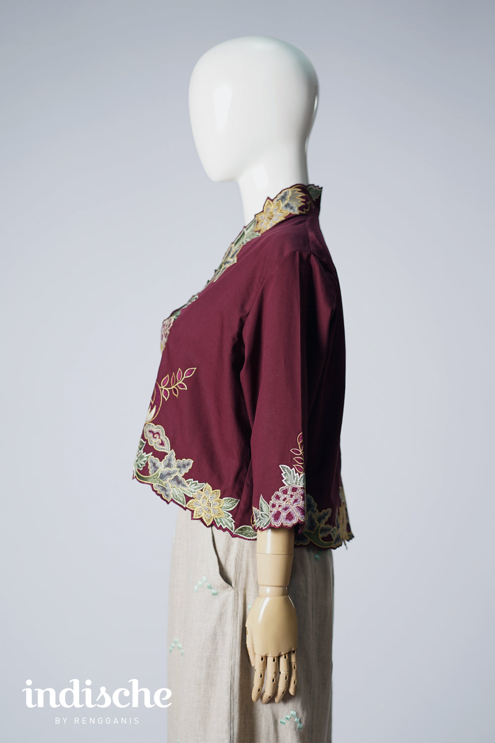 3/4 Sleeved Peonies Bolero in Deep Berry