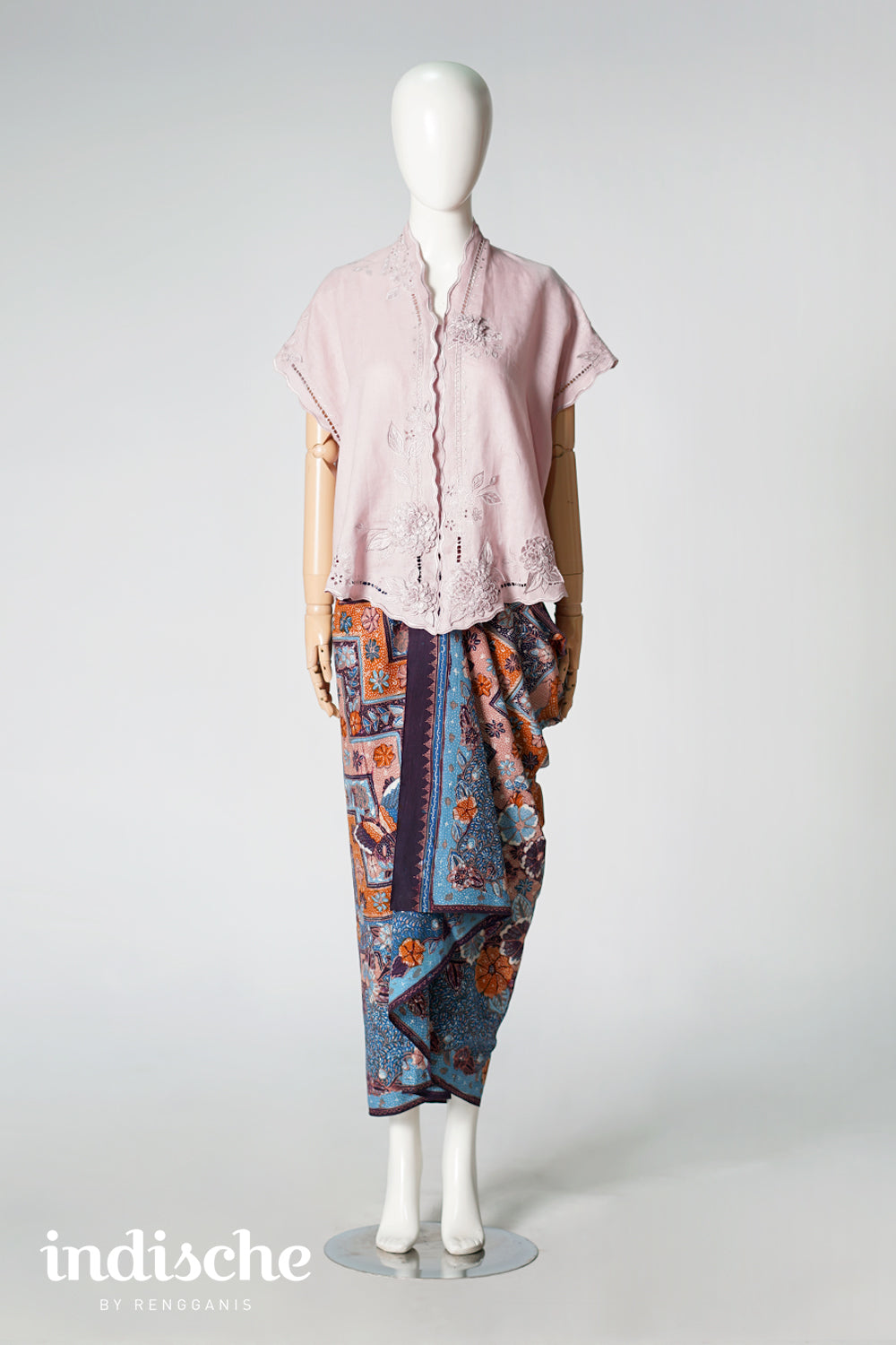 Dahlia Oversized Kebaya in Dusty Pink