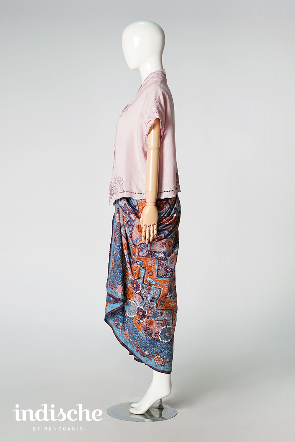 Dahlia Oversized Kebaya in Dusty Pink