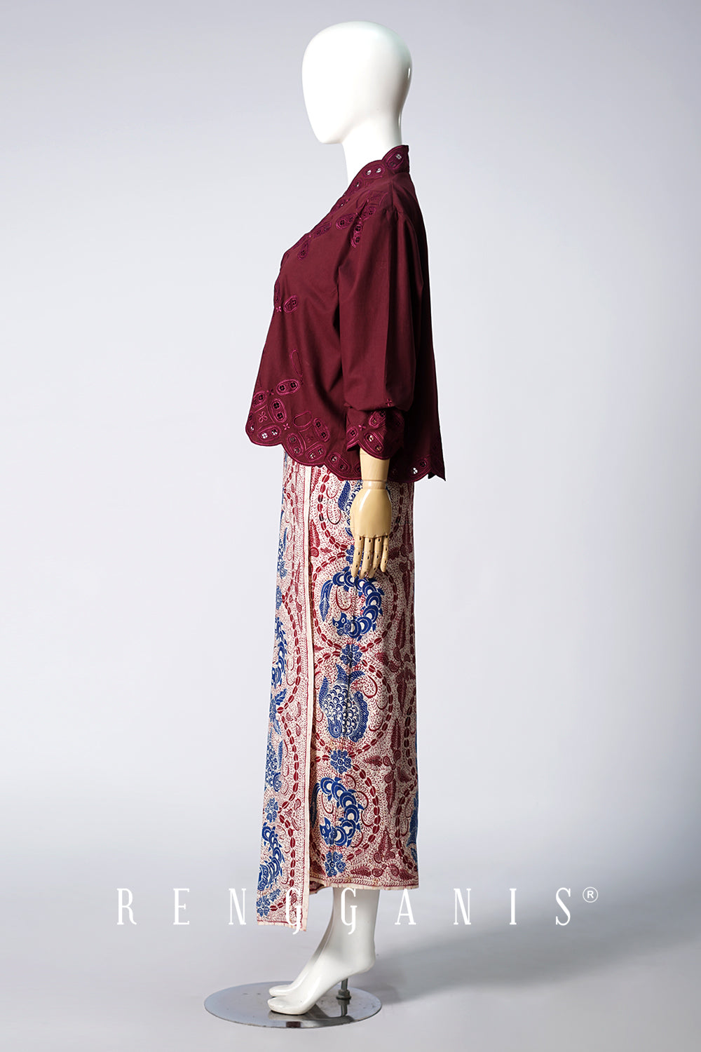 Kawung Bolero in Deep Berry