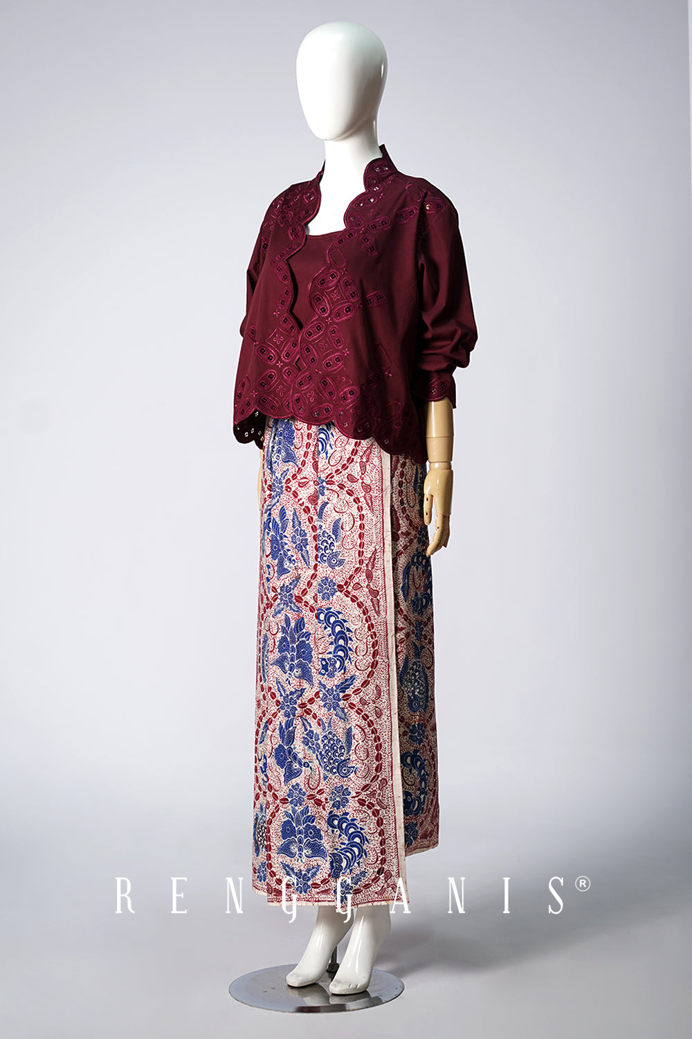 Kawung Bolero in Deep Berry