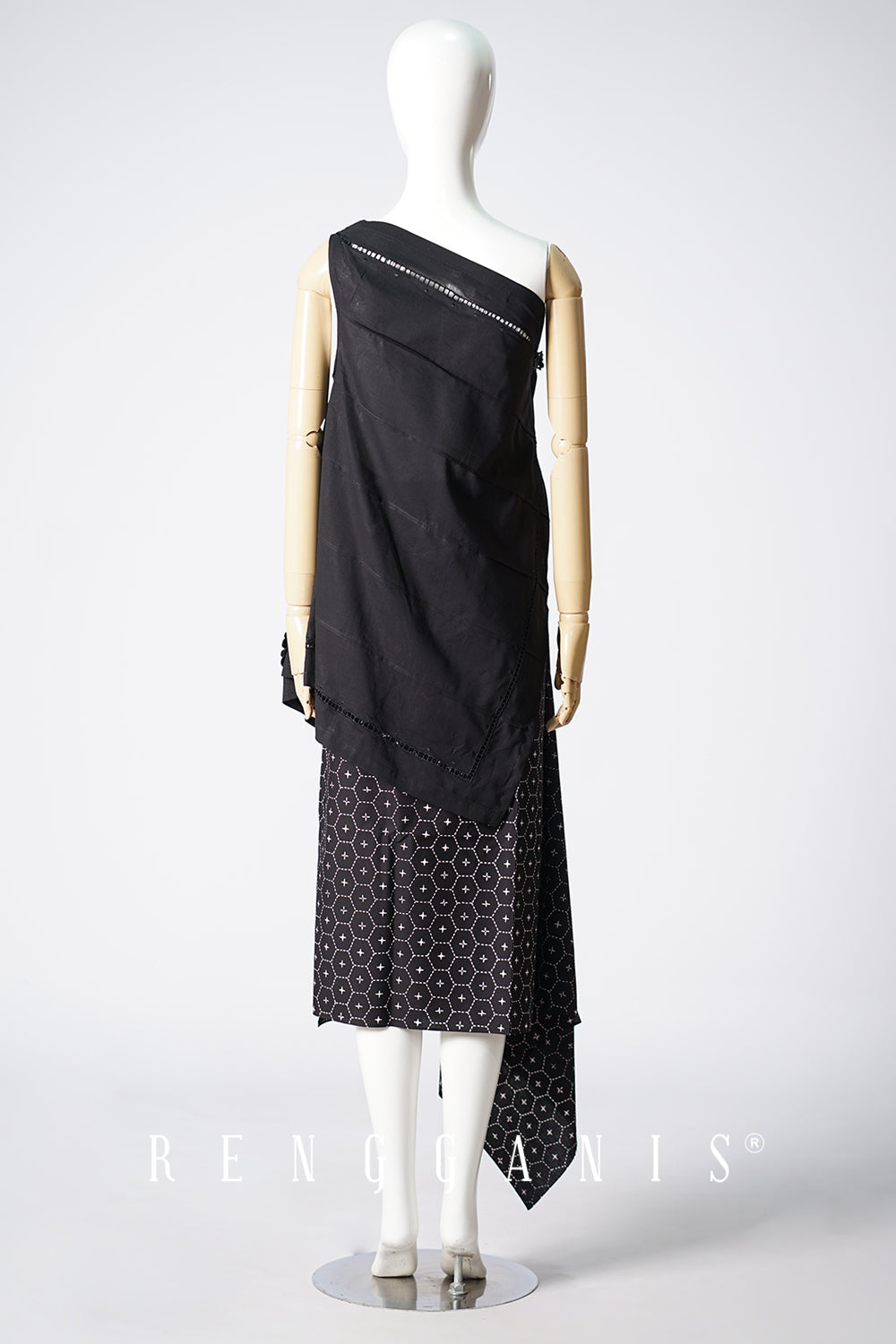 Dahlia Top in Black