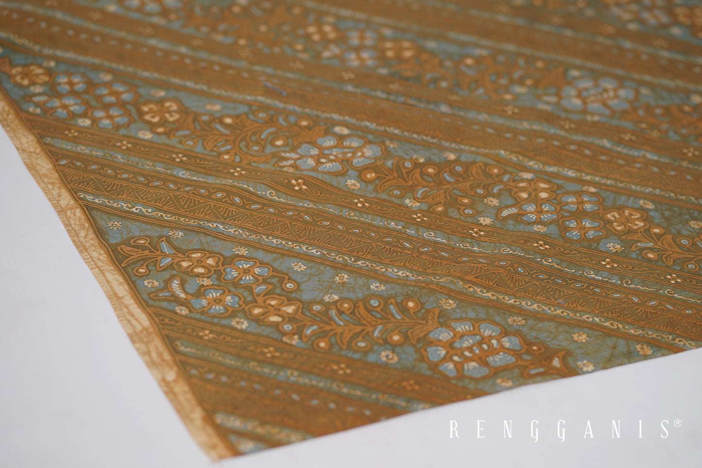 Naturally Dyed Handdrawn Batik Laweyan from Solo