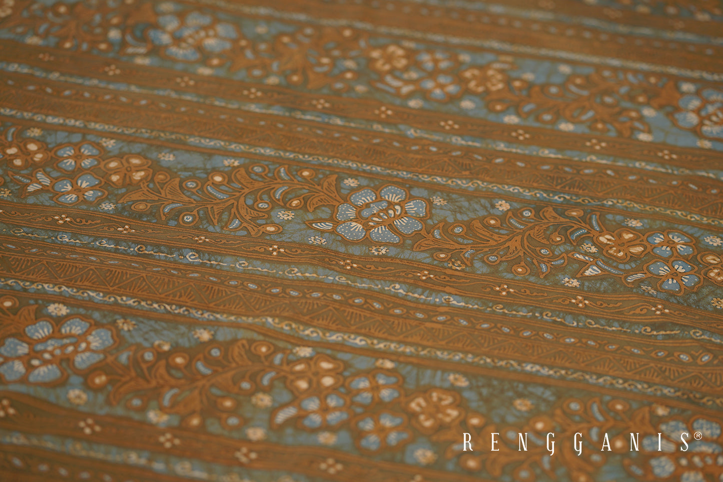 Naturally Dyed Handdrawn Batik Laweyan from Solo