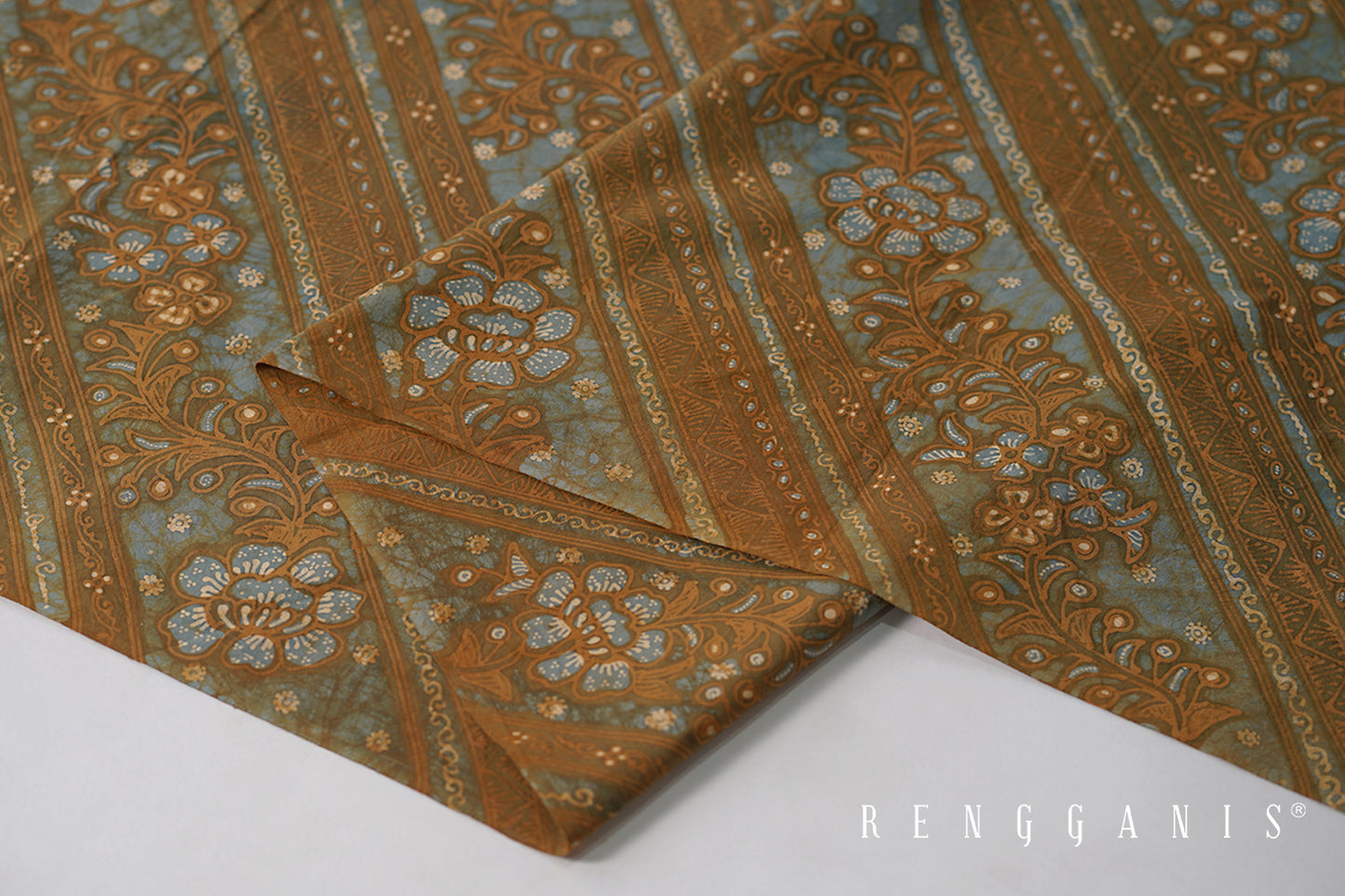 Naturally Dyed Handdrawn Batik Laweyan from Solo