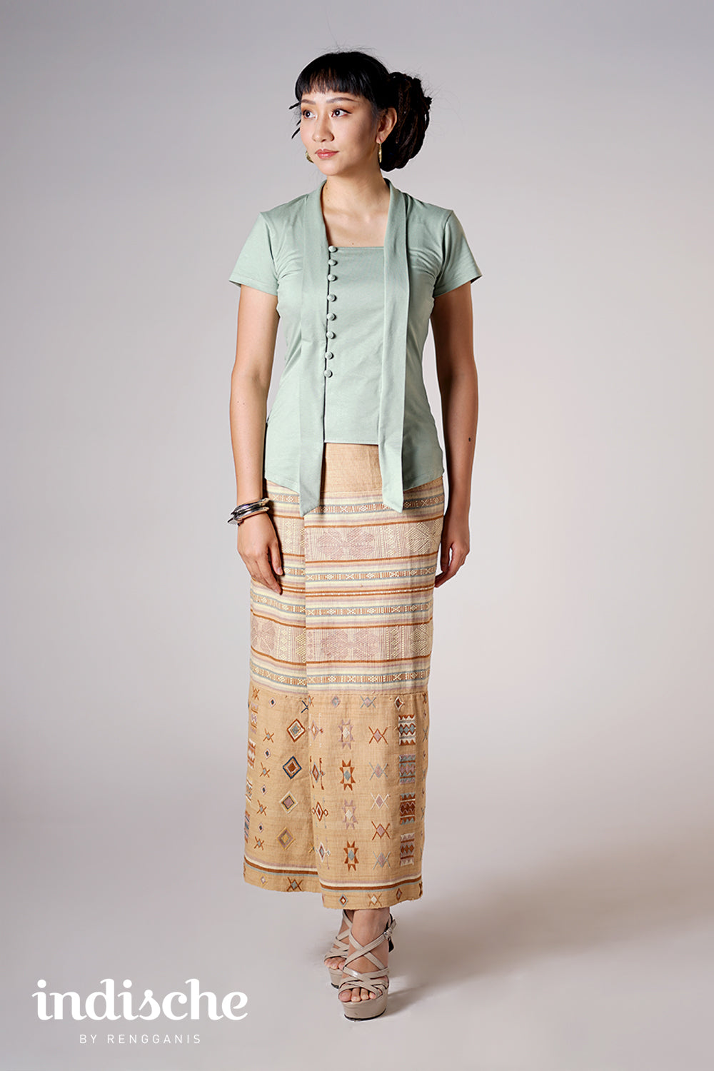 Knit Kutubaru Kebaya