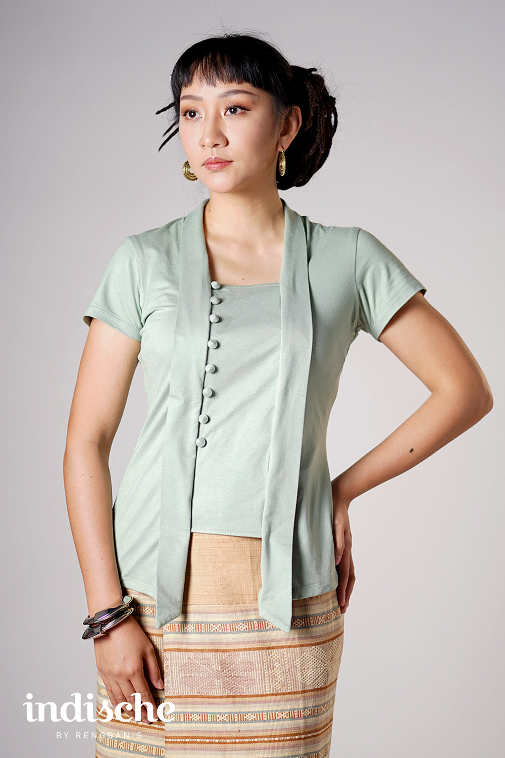 Knit Kutubaru Kebaya