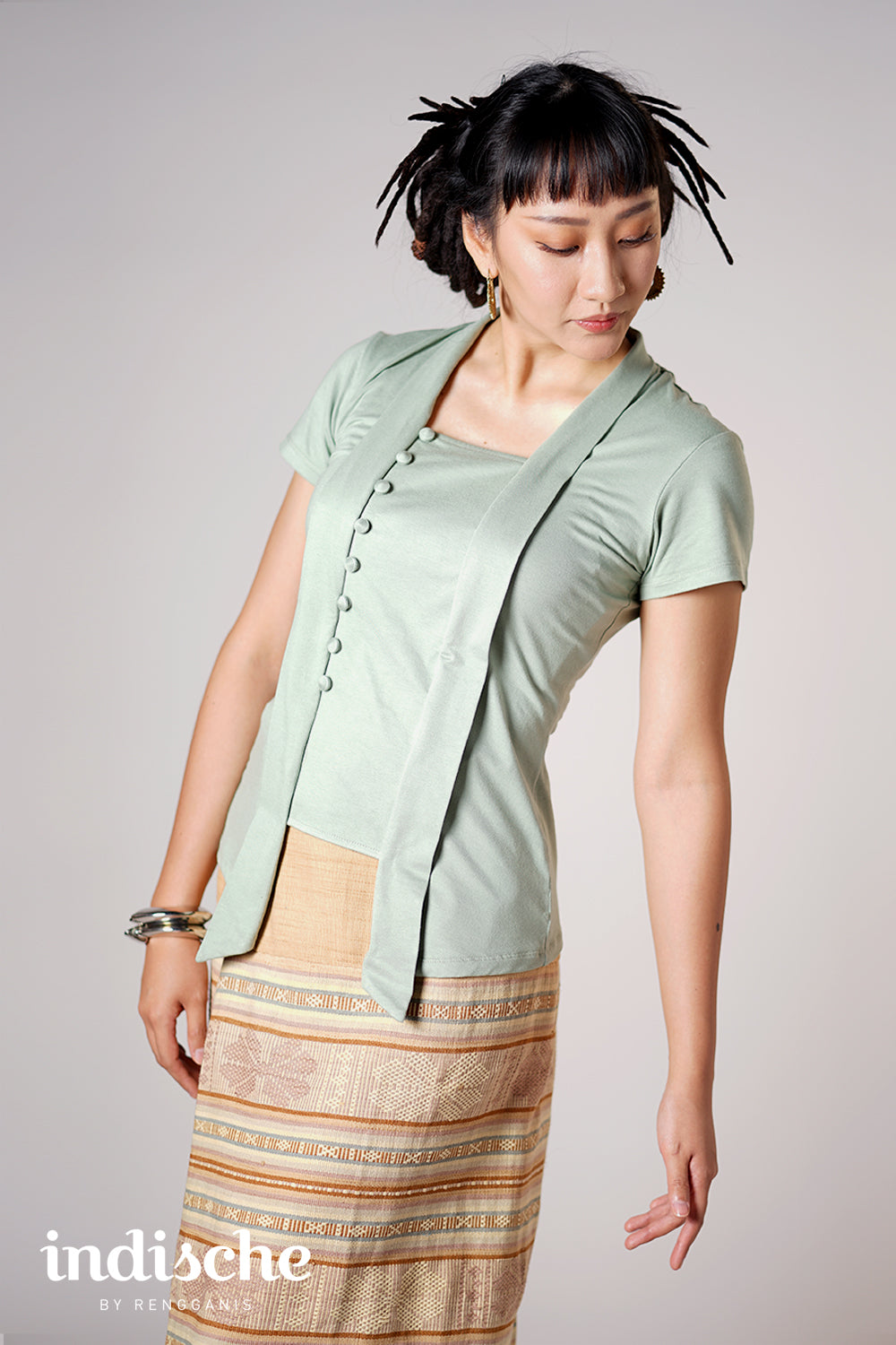 Knit Kutubaru Kebaya