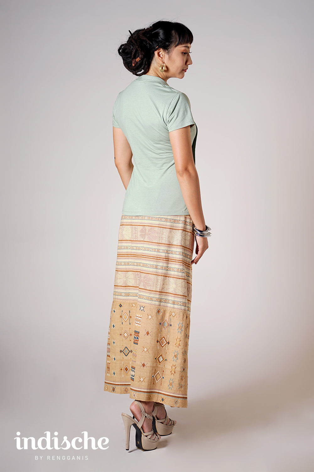 Knit Kutubaru Kebaya