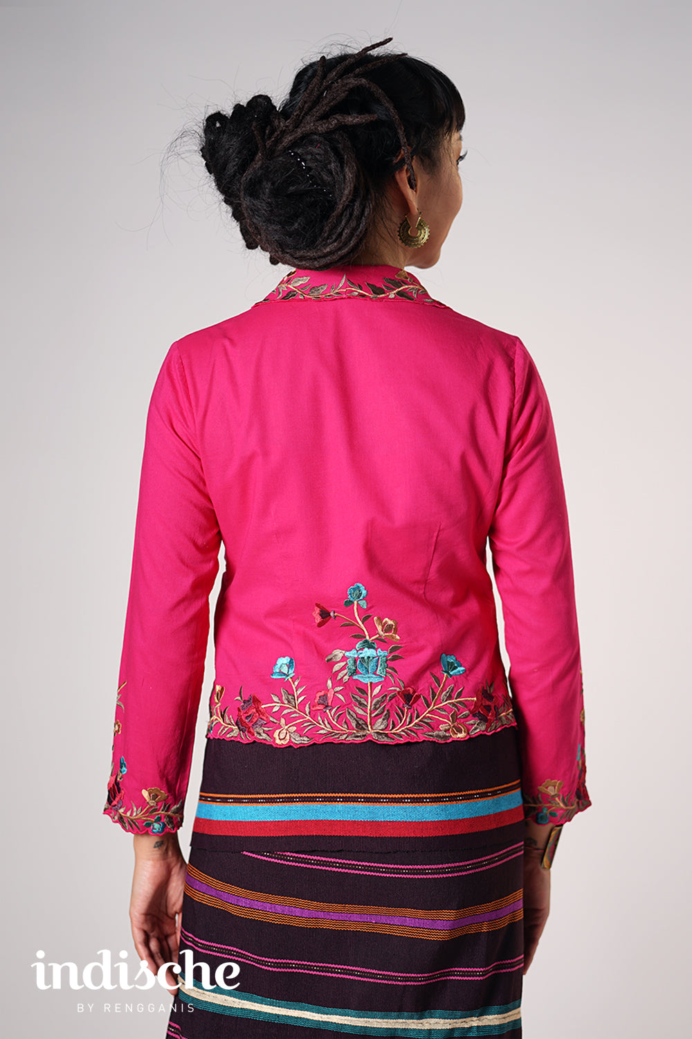 Dhara Kebaya in Fuschia