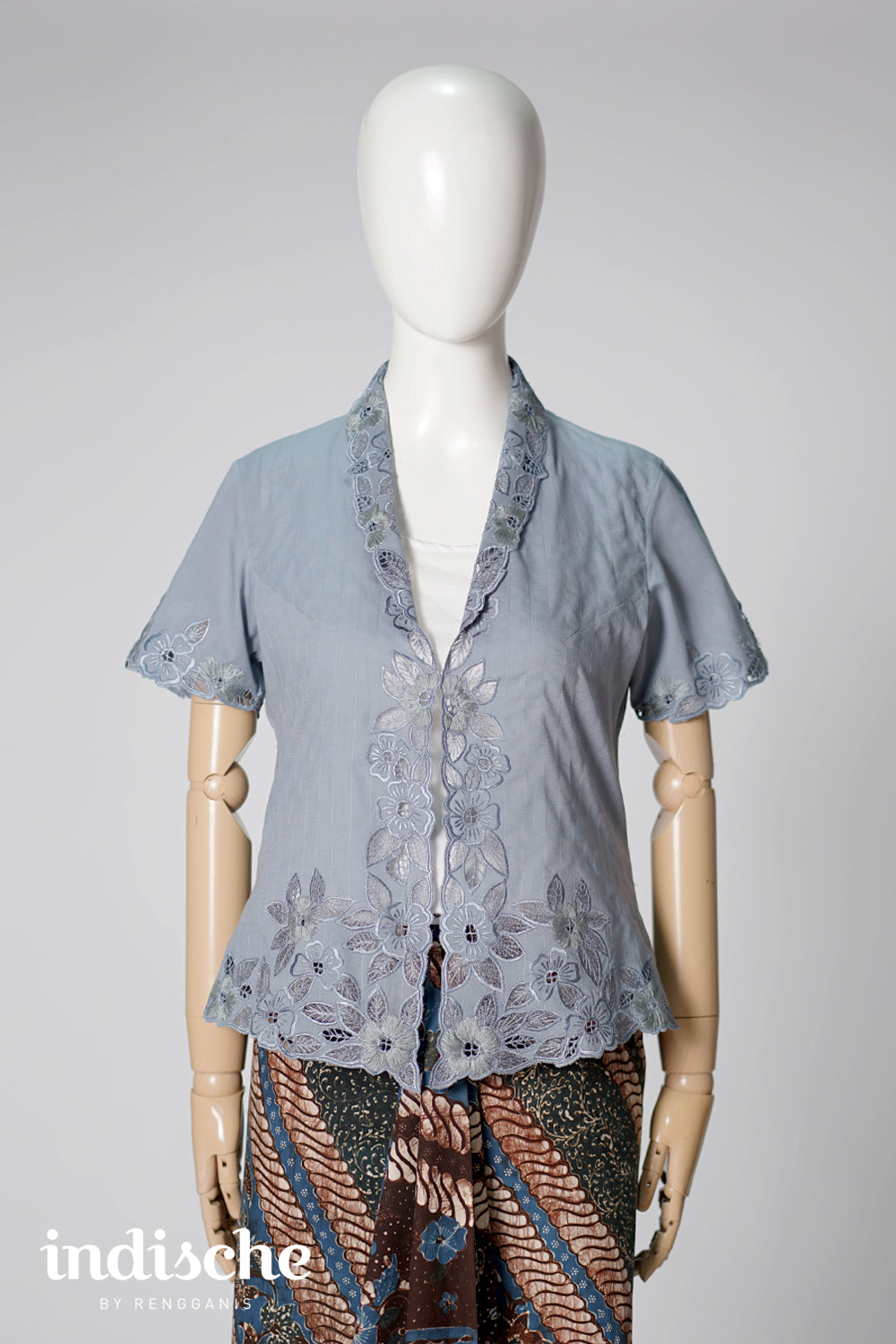 Kartika Kebaya in Grey