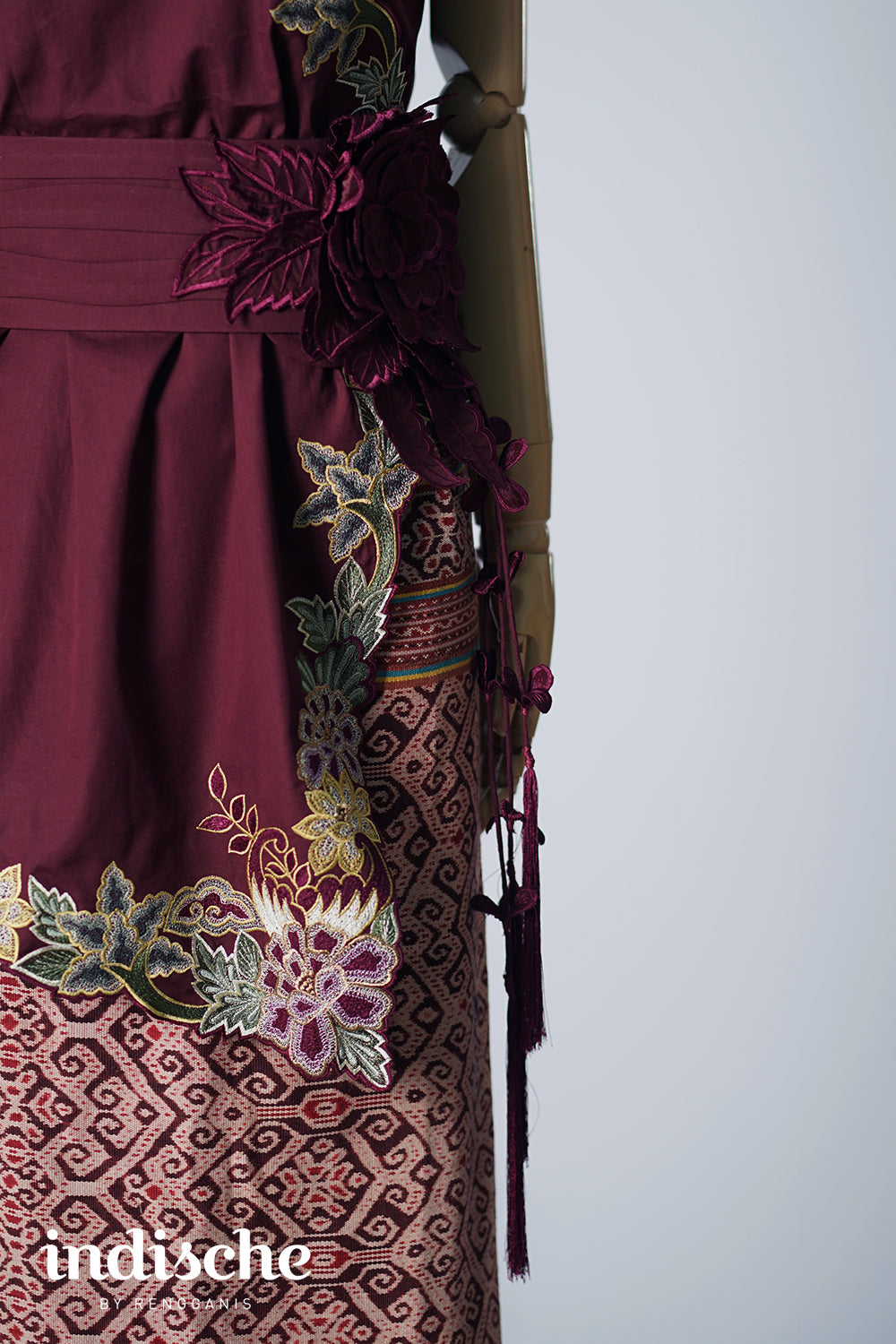 Short Sleeved Peonies Prelude in Deep Berry