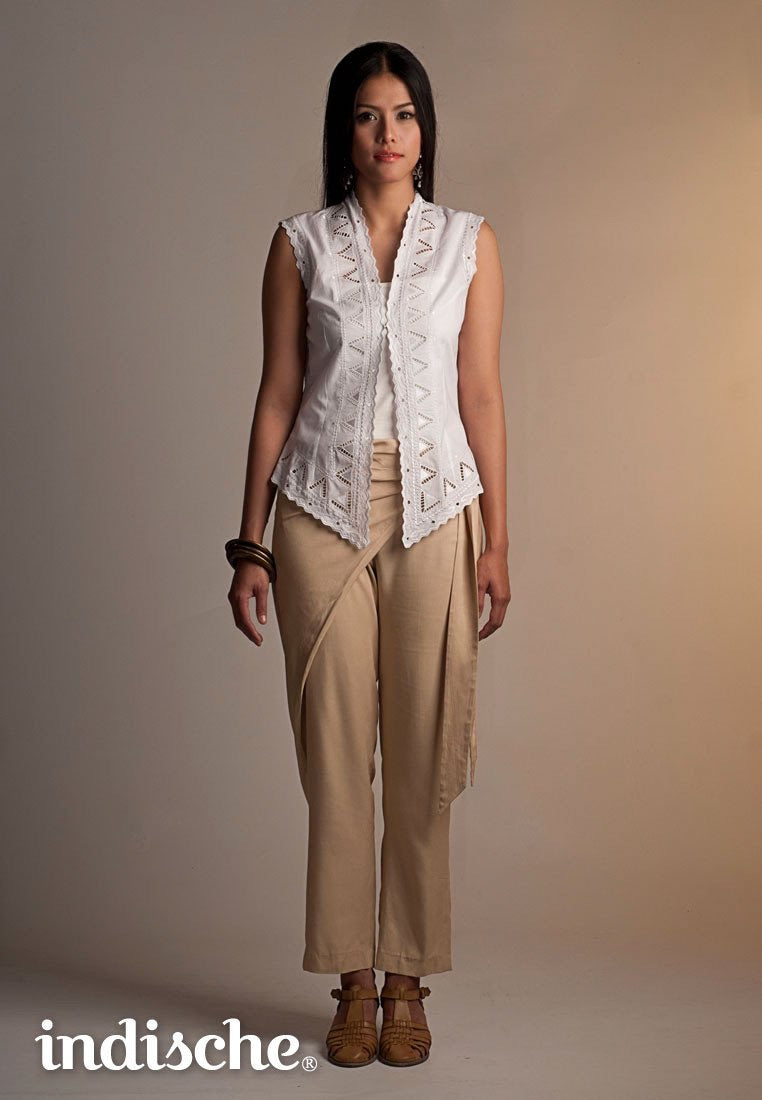 Pucuk Sleeveless Kebaya