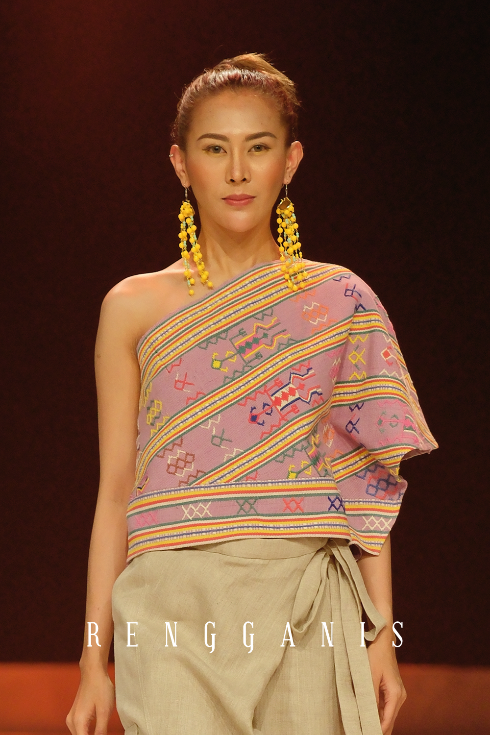 1 Shoulder Top in Pahikung