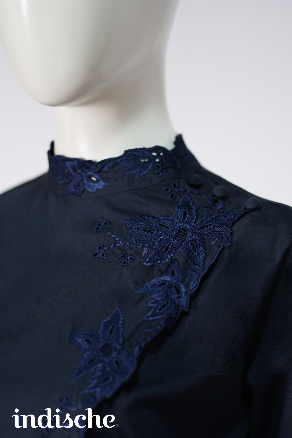 3/4 Sleeved Kebaya Beskap in Navy Blue