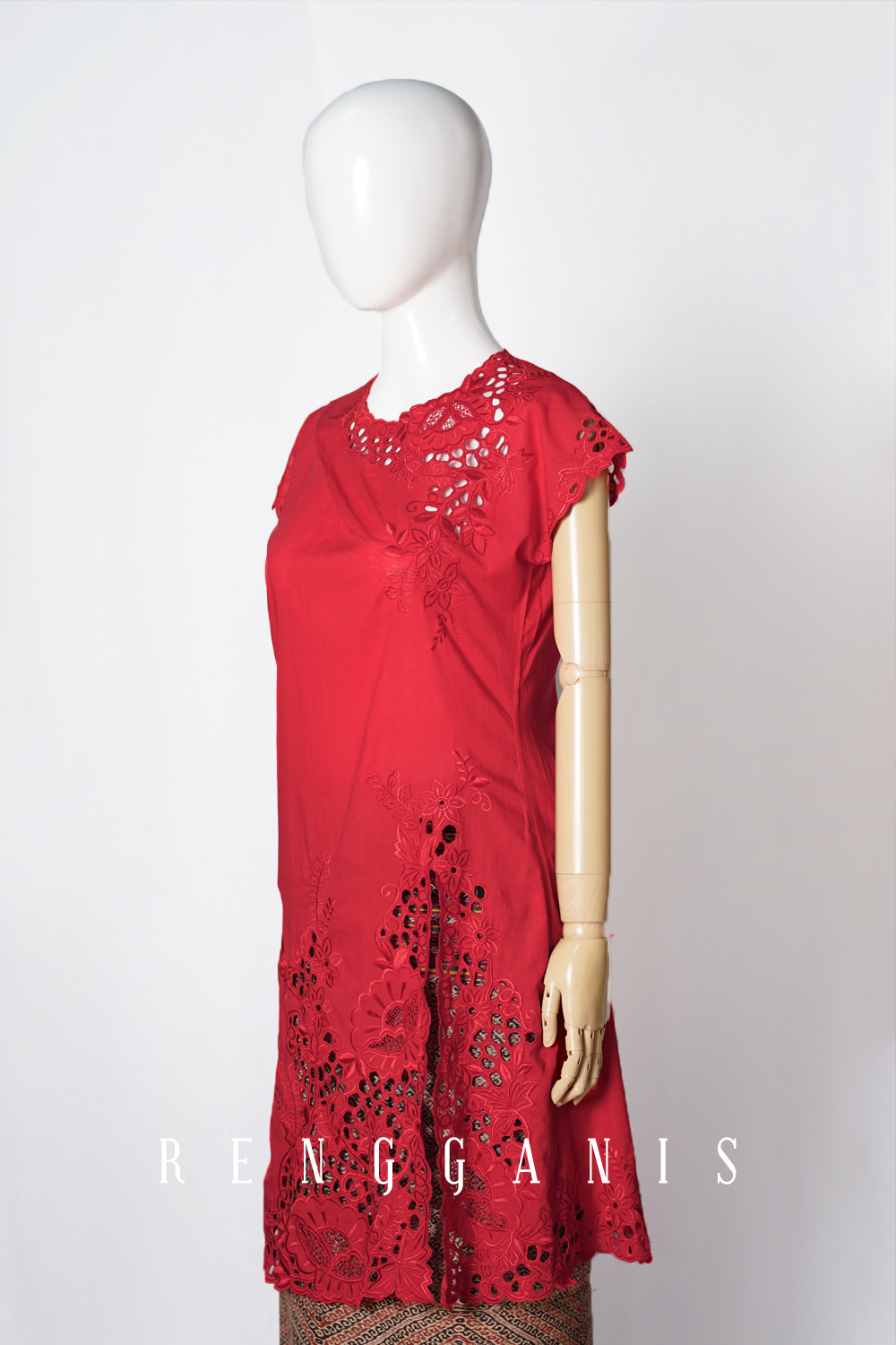 Kahiyang Tunic in Red