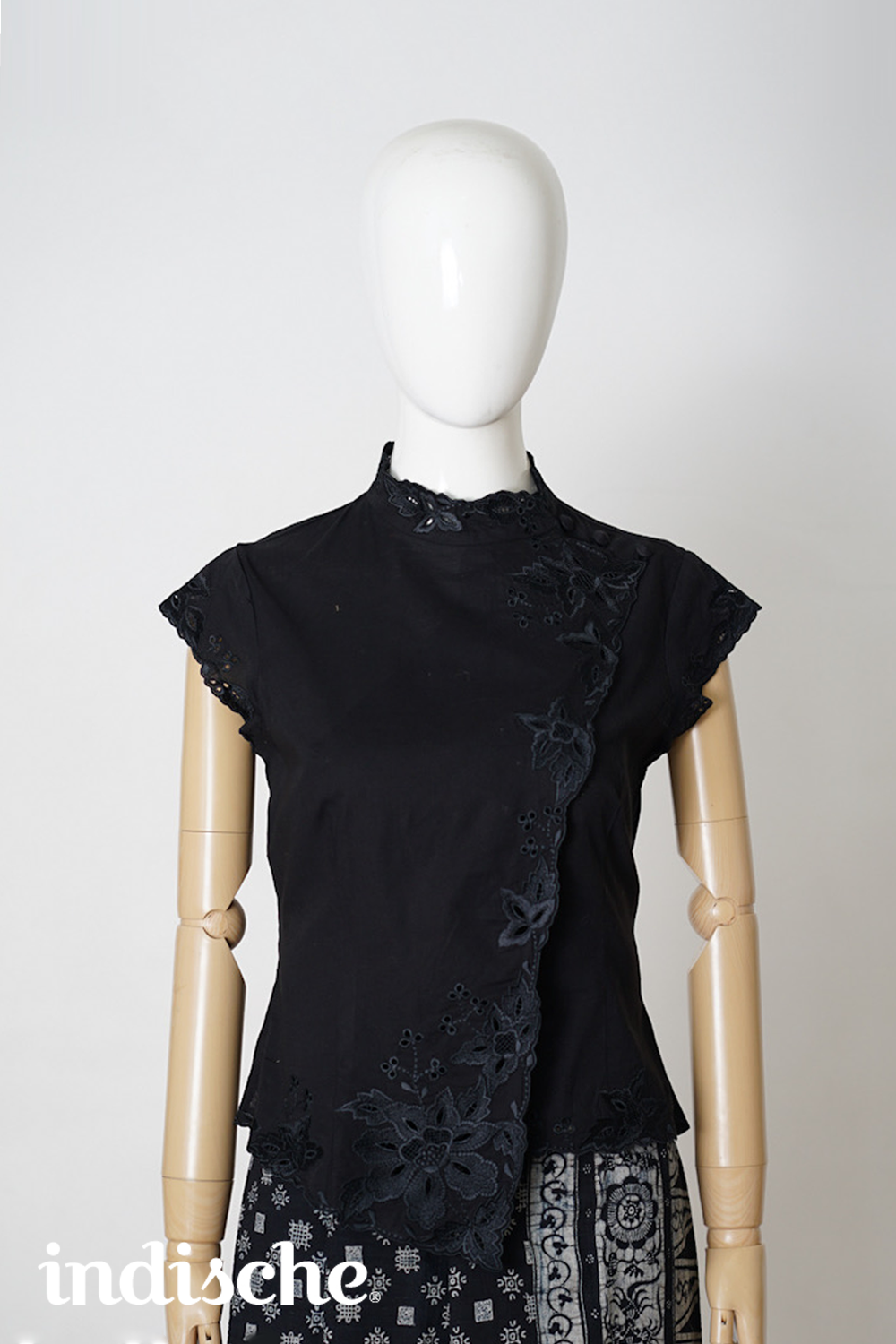 Cap Sleeved Kebaya Beskap in Black