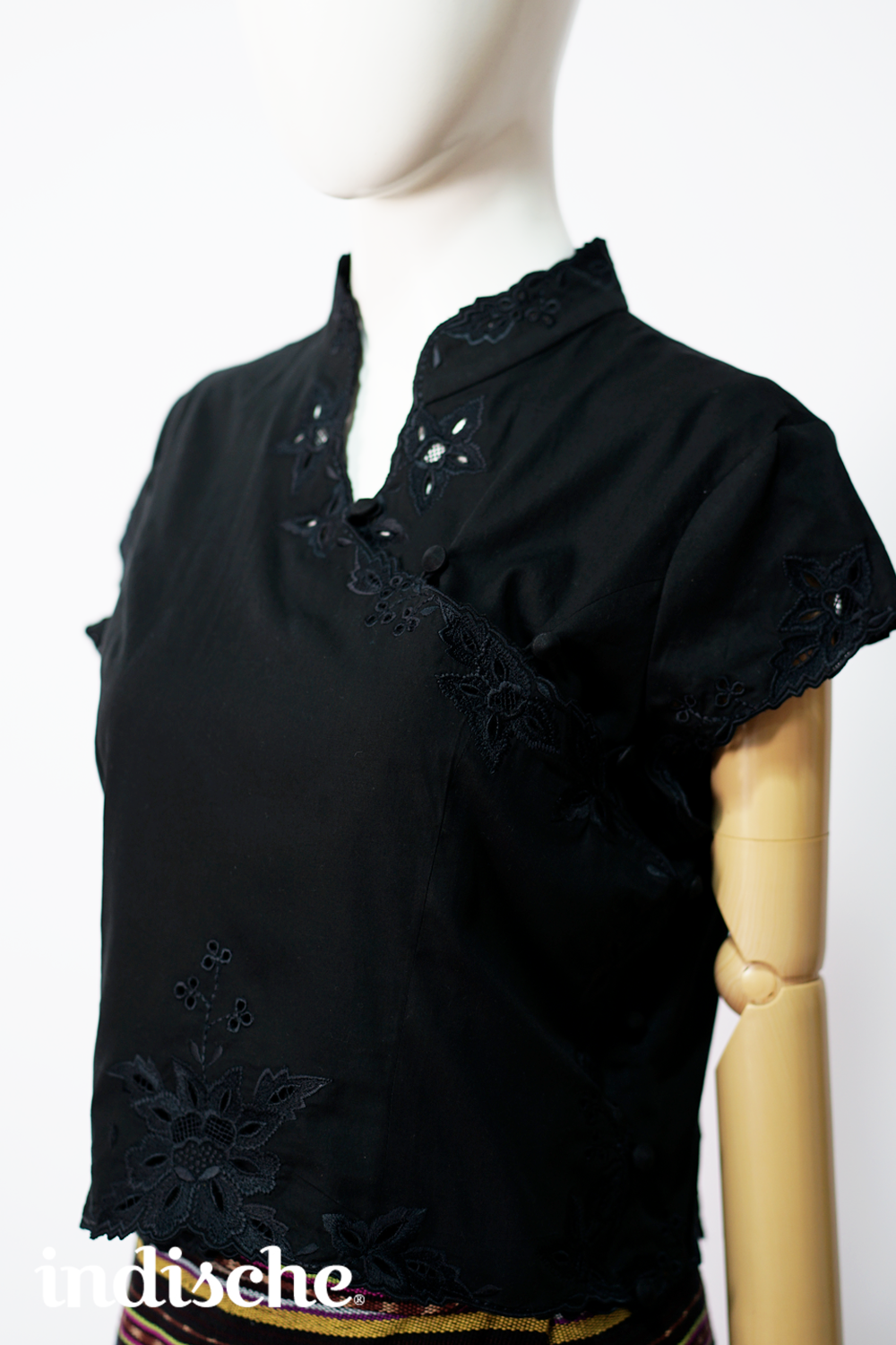 Kebaya Cheongsam in Black