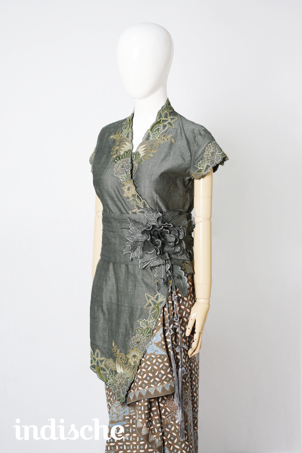 Short Sleeved Peonies Prelude in Endek