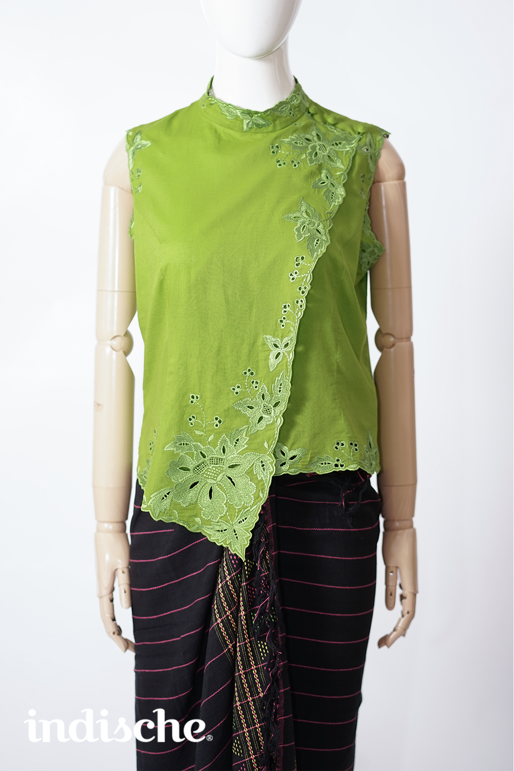 Sleeveless Kebaya Beskap in Lime Green