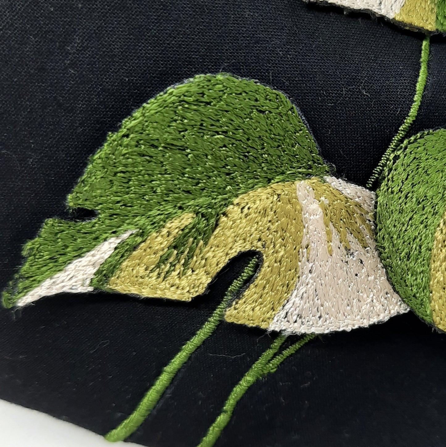 Black Variegata 3D Facemask