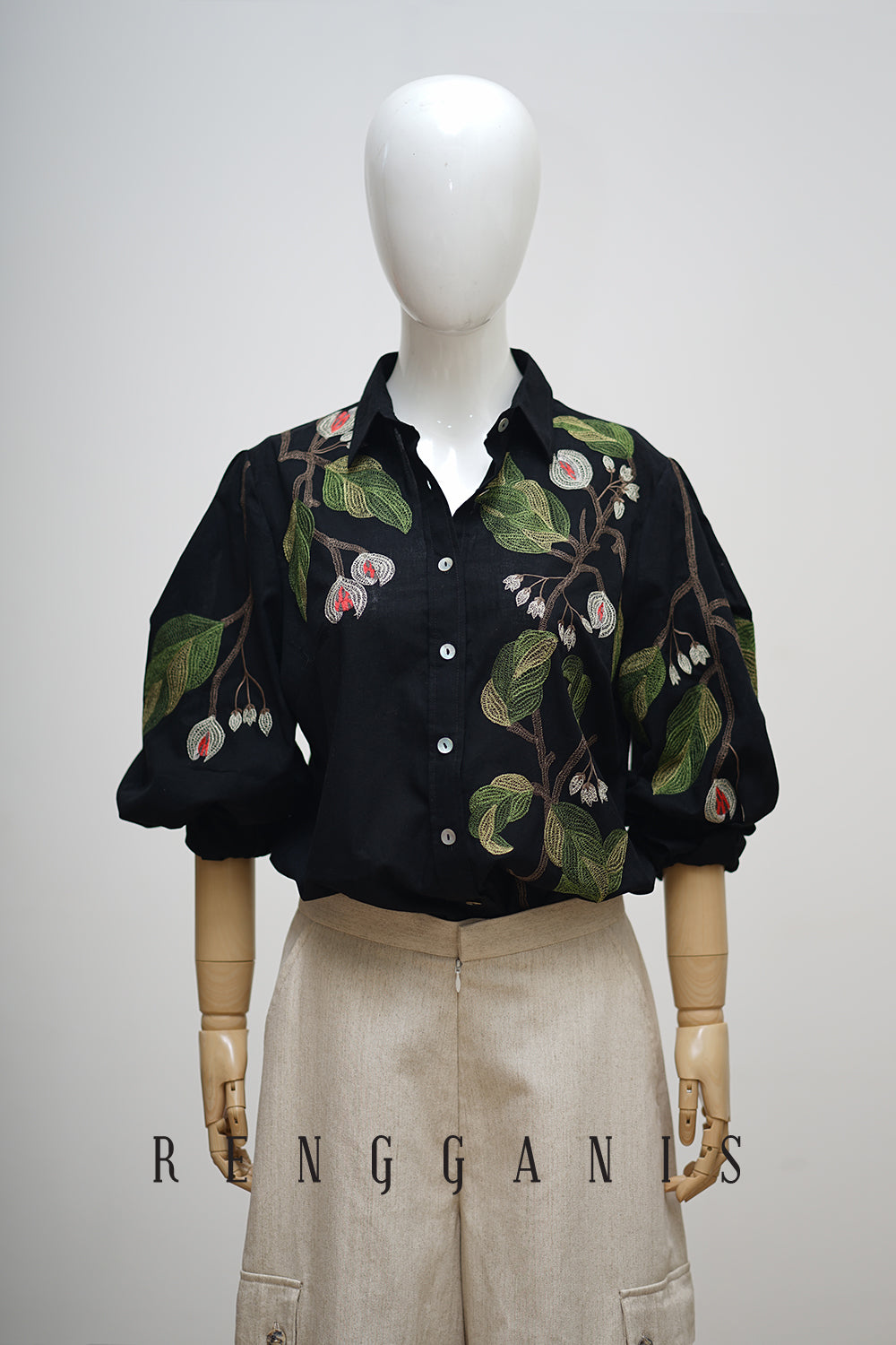 Pala Puffed Shirt in Black