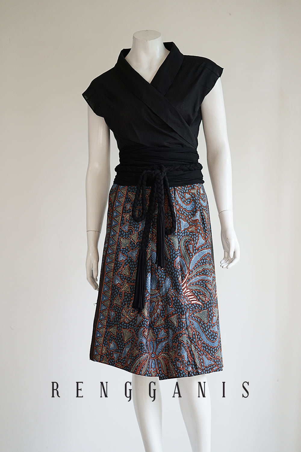 Uncut Batik Short Pleated Skirt