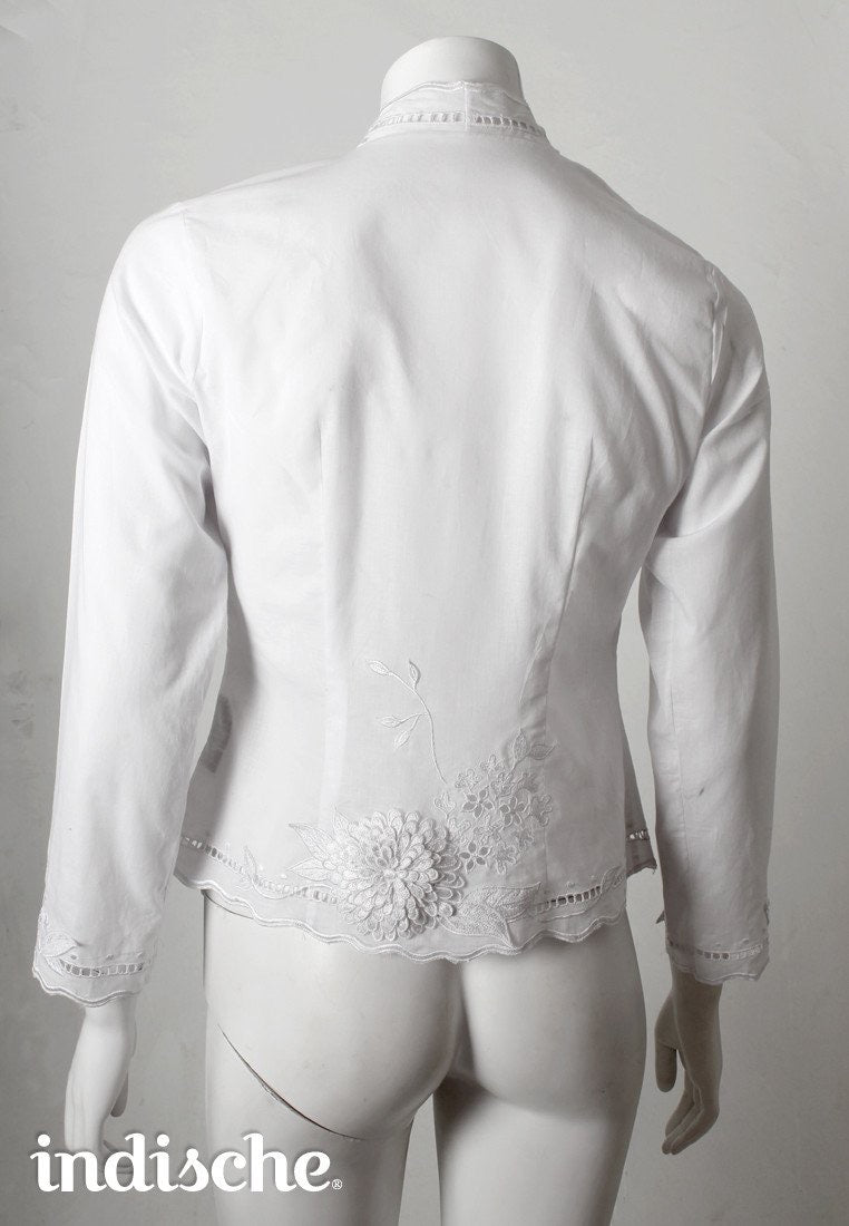 Kebaya Dahlia in White