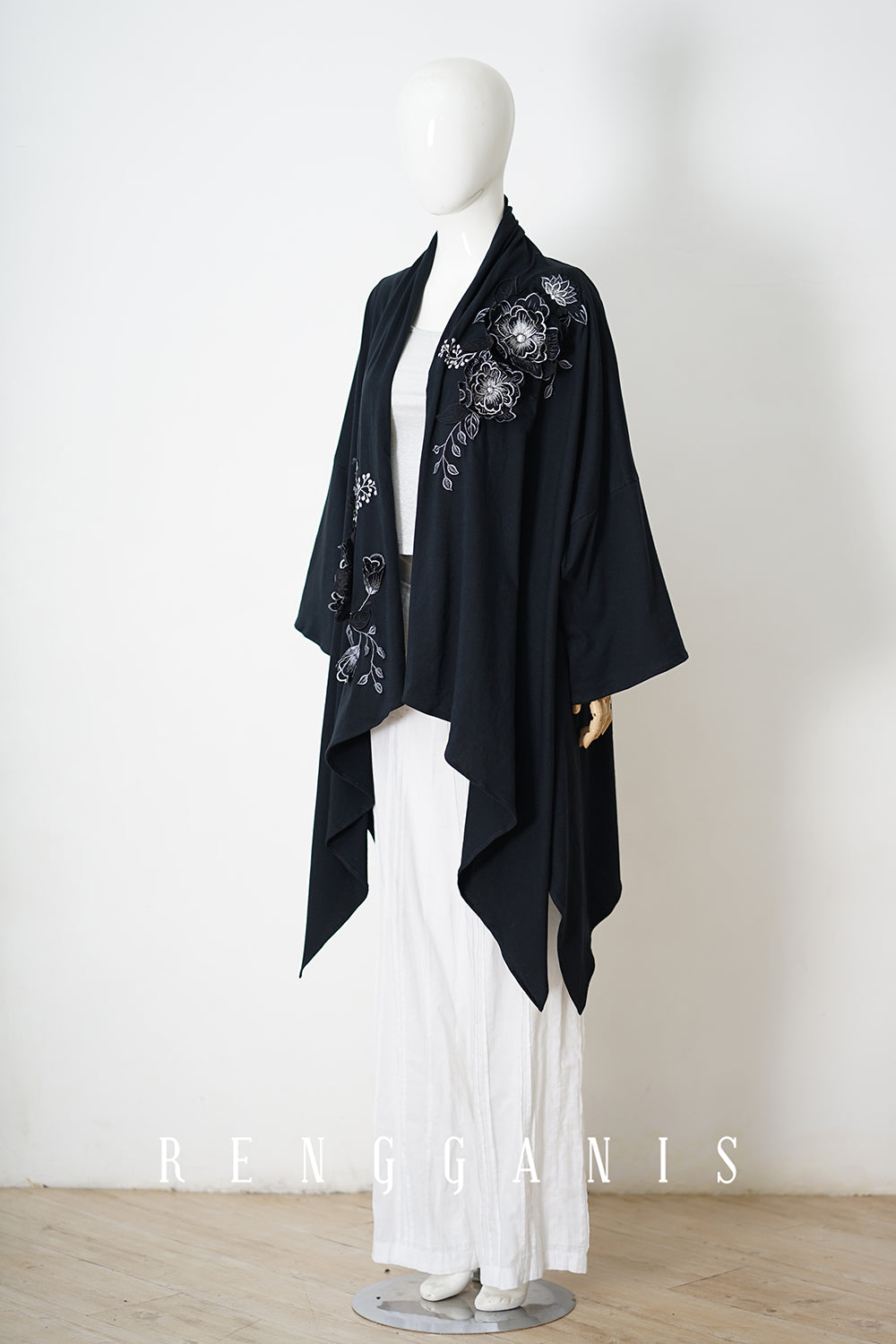 Front Lotus Outer in Kimono Sleeves