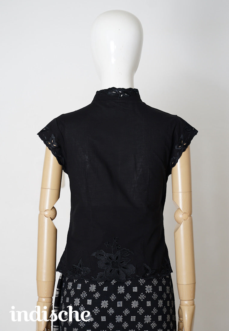 Cap Sleeved Kebaya Beskap in Black