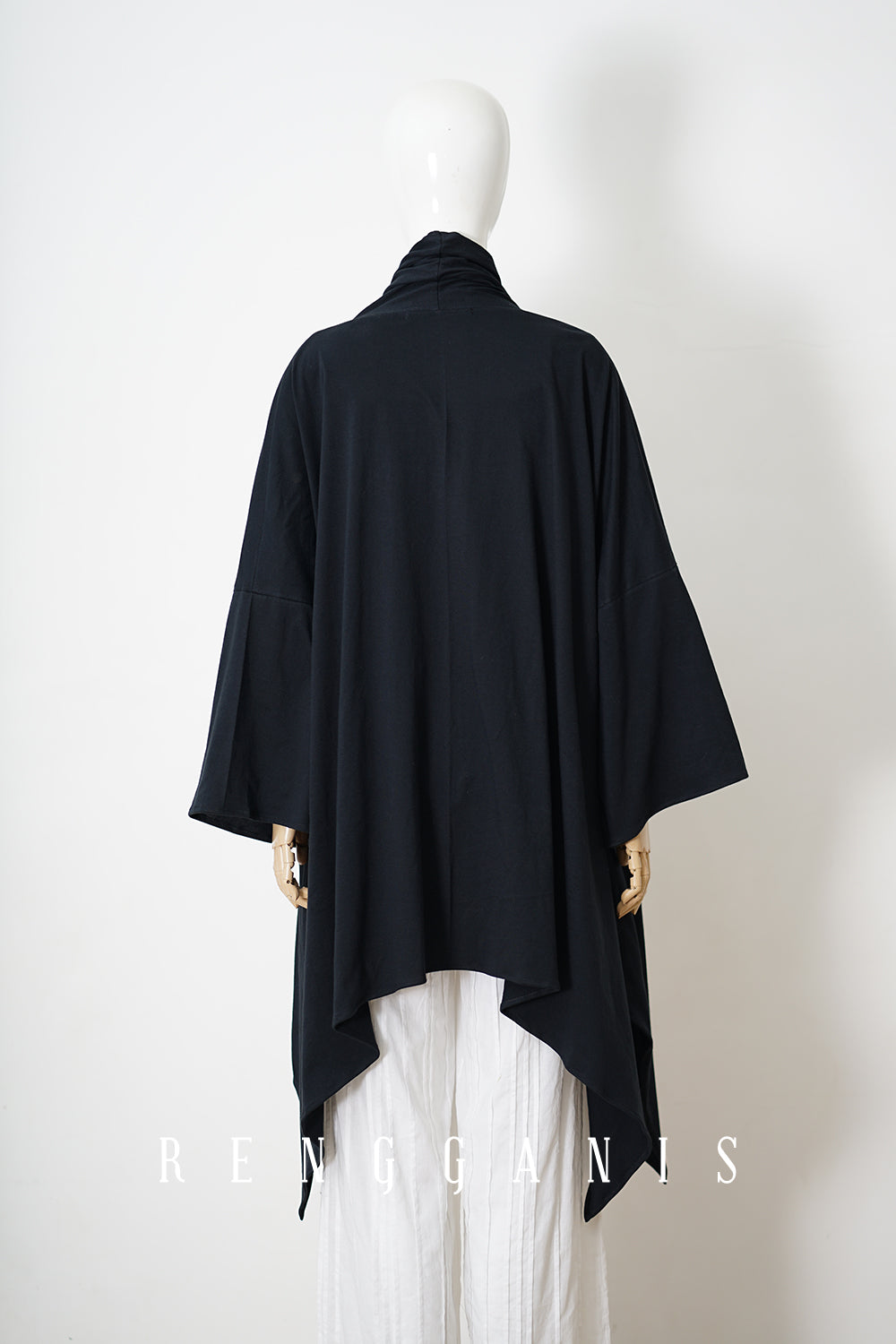 Front Lotus Outer in Kimono Sleeves
