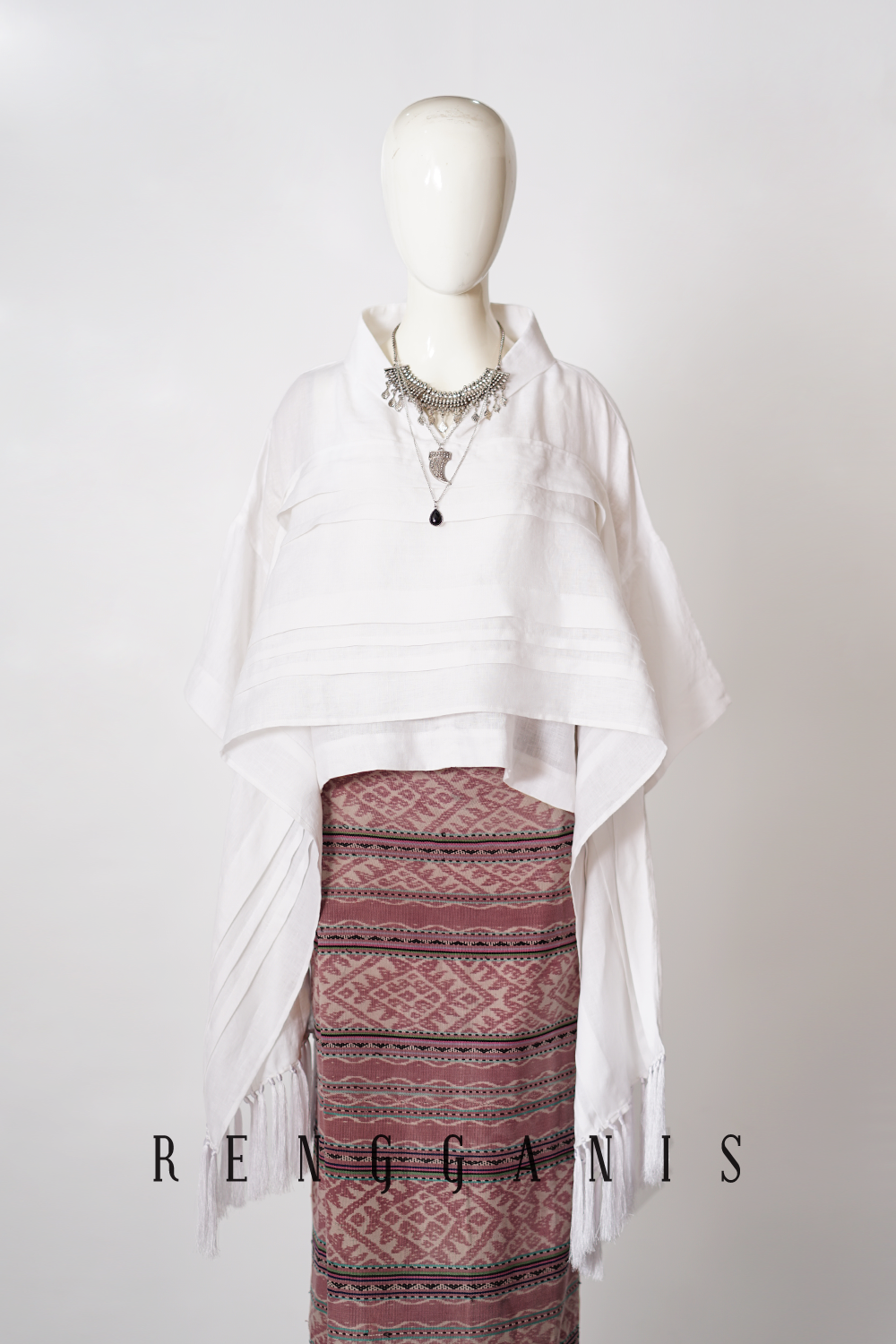 Long Sleeved Rei Pintuck in Linen