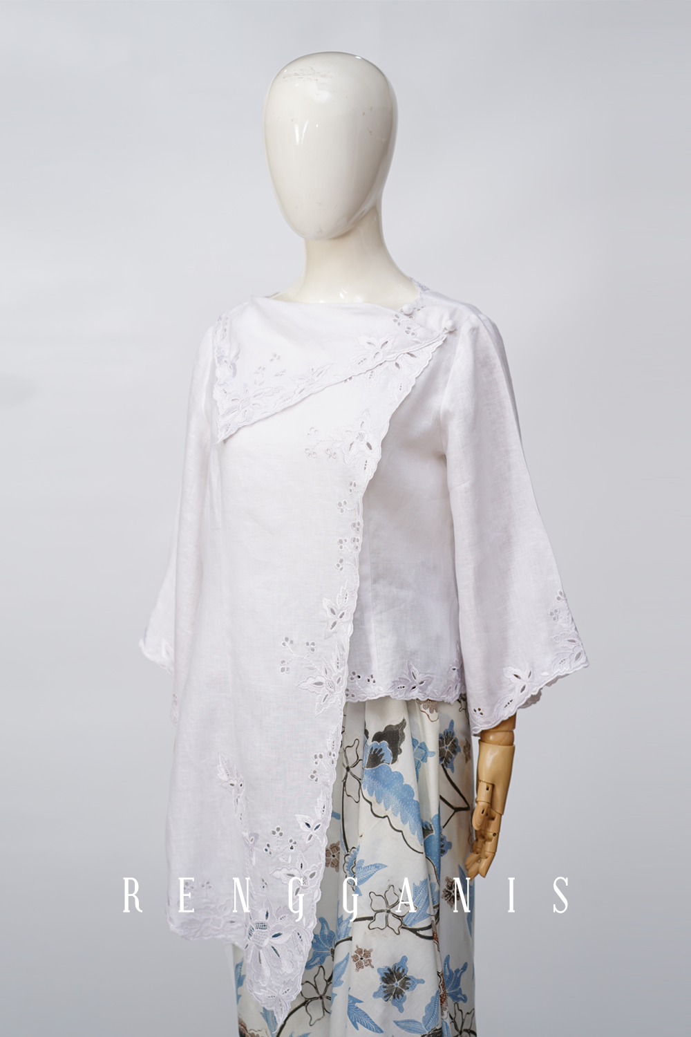 Amarilis in Linen