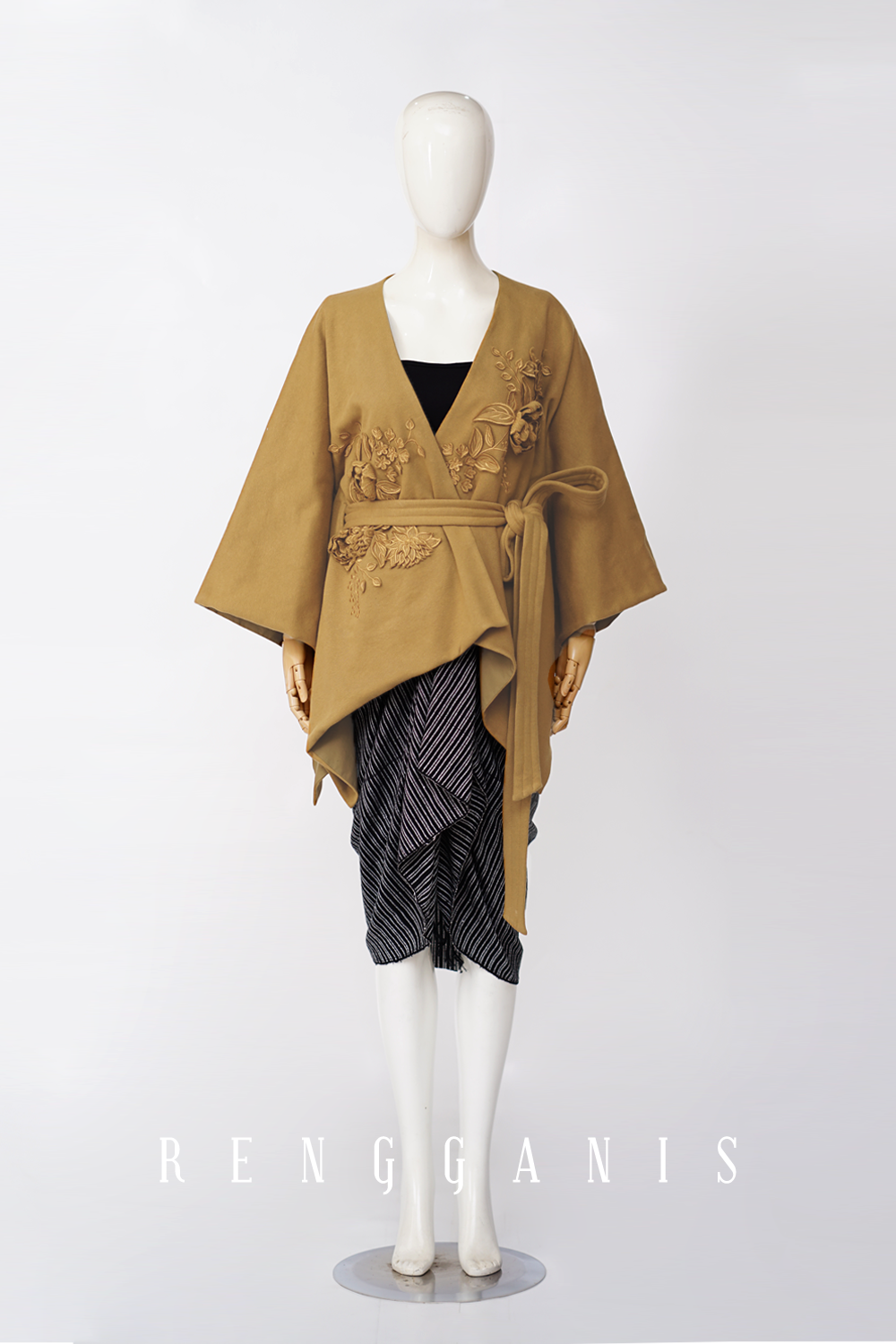 Knit Poncho in Dijon Brown