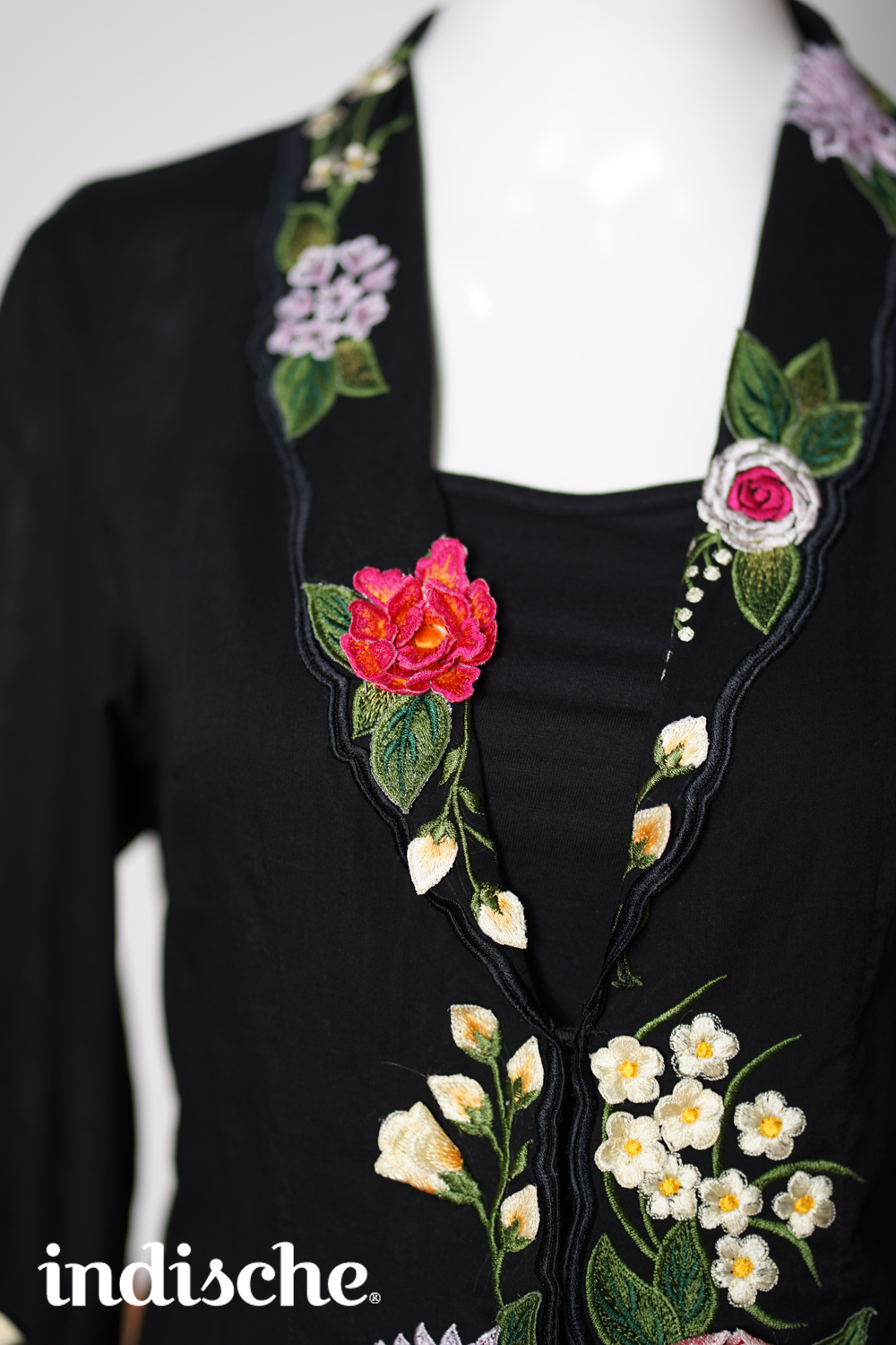 Wild Garden Kebaya in Black