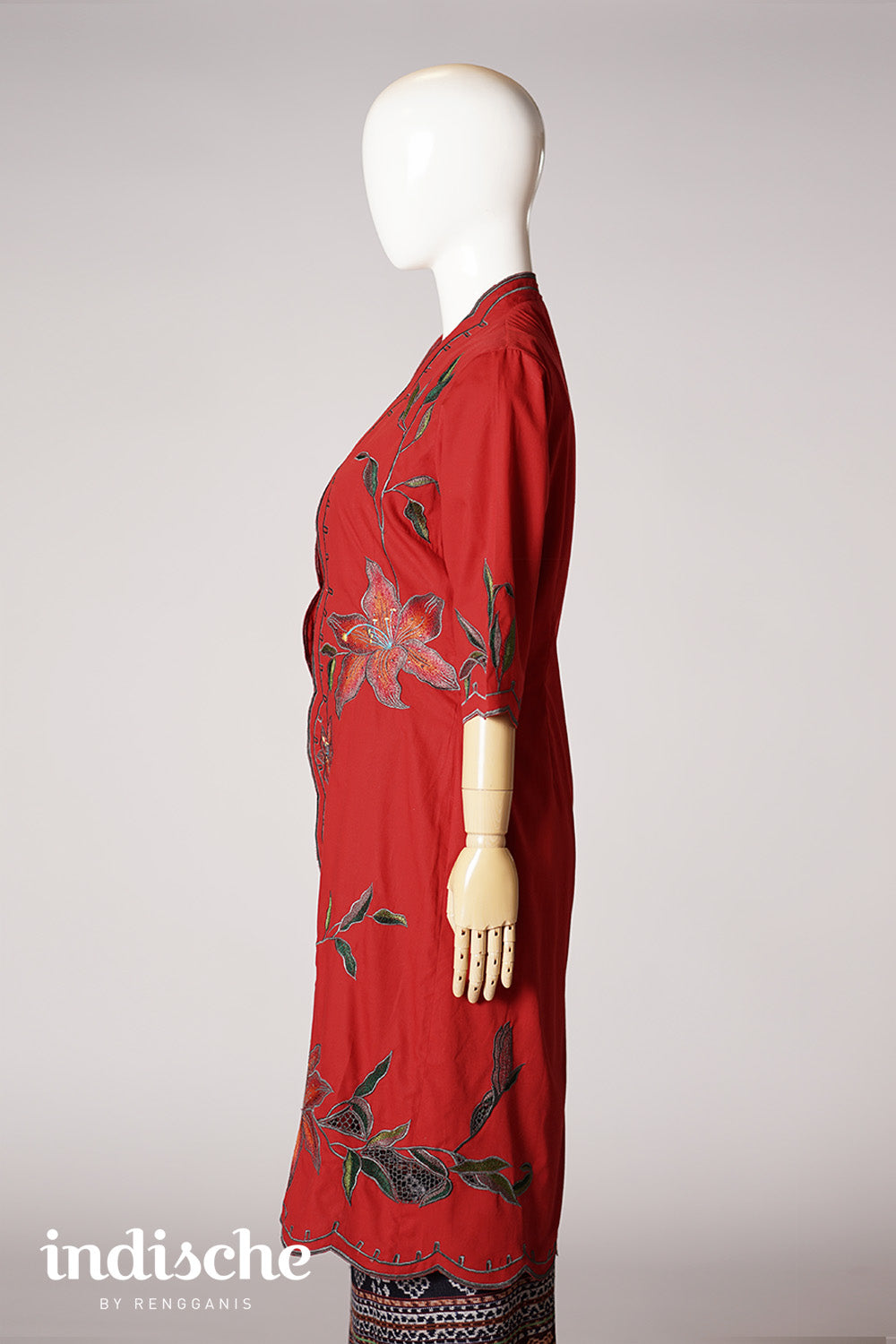 Lily Long Kebaya in Red