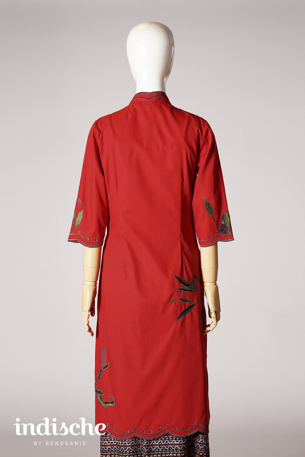 Lily Long Kebaya in Red