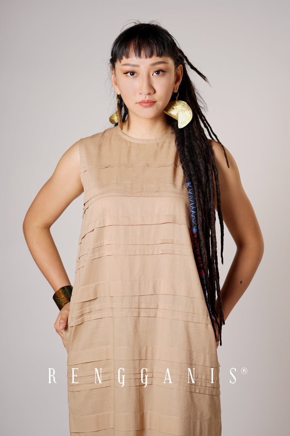 Sepoi Dress in Taupe Brown