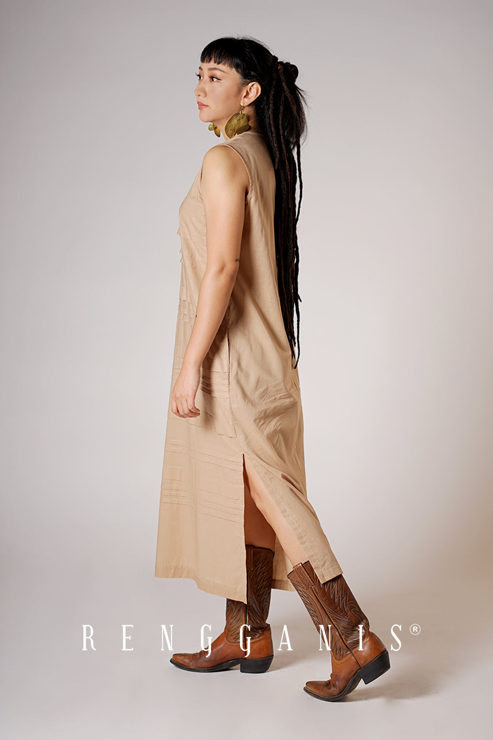 Sepoi Dress in Taupe Brown