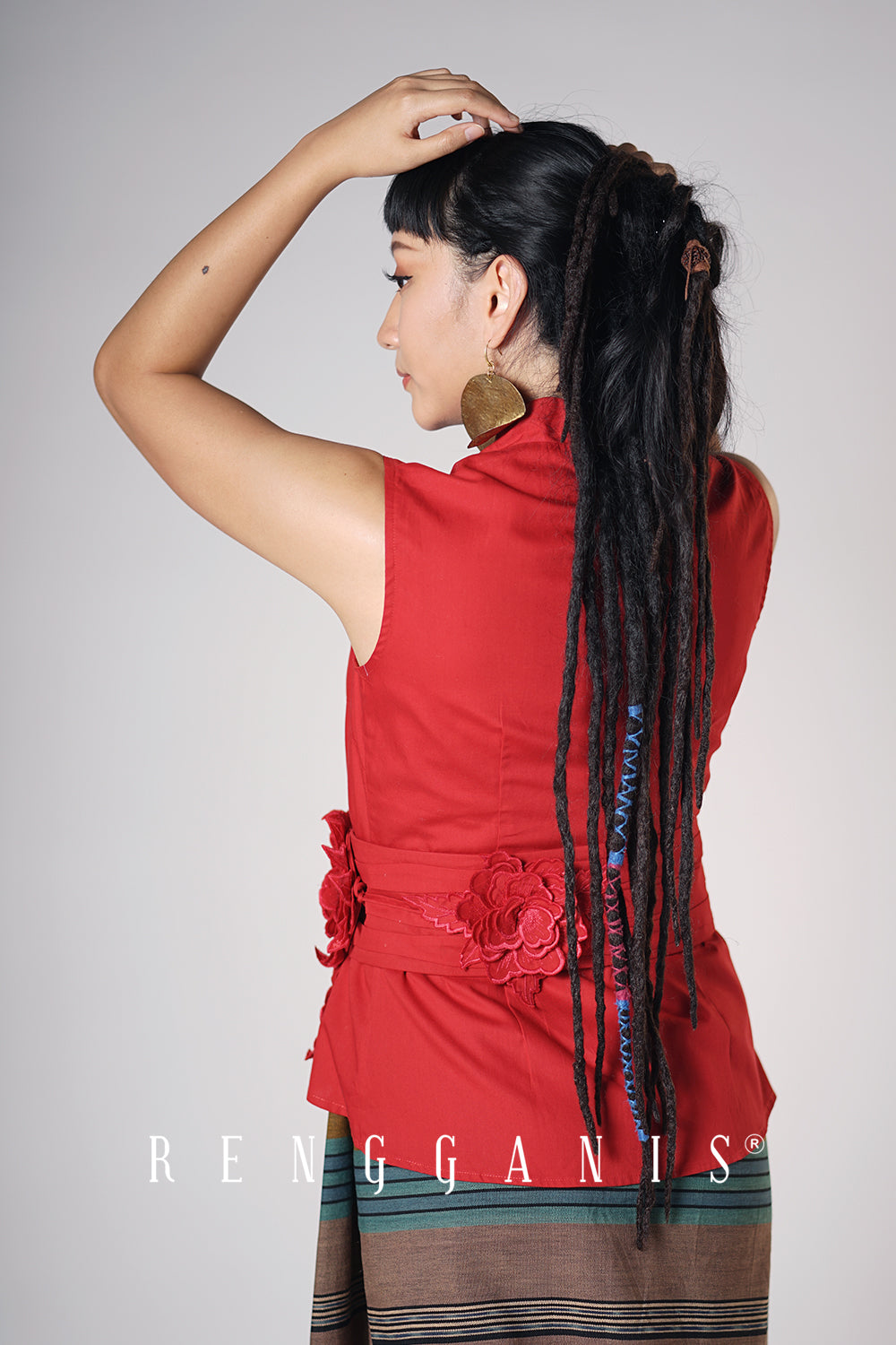 Sleeveless Wrap Top with Bouquet Obi Belt in Red