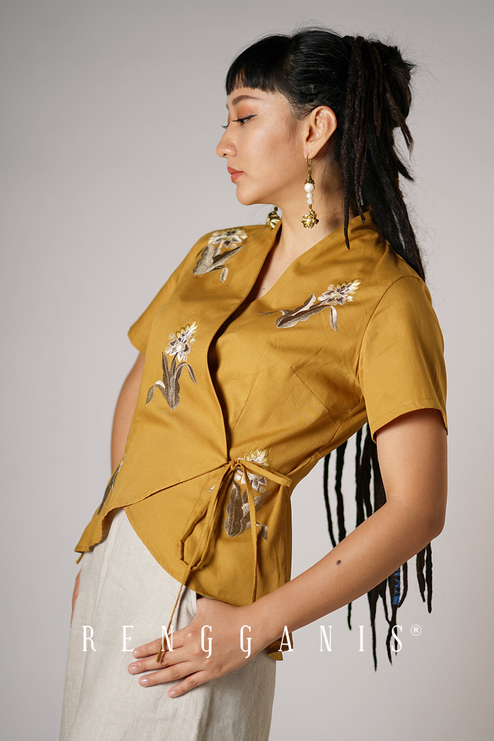Kunyit Wrap Top