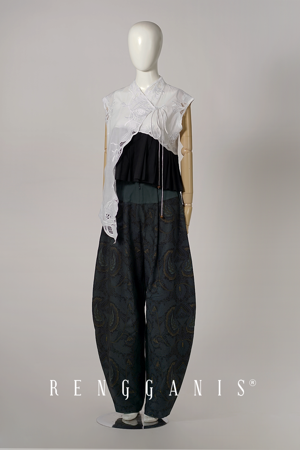 Wijaya Kusuma Pleated Top
