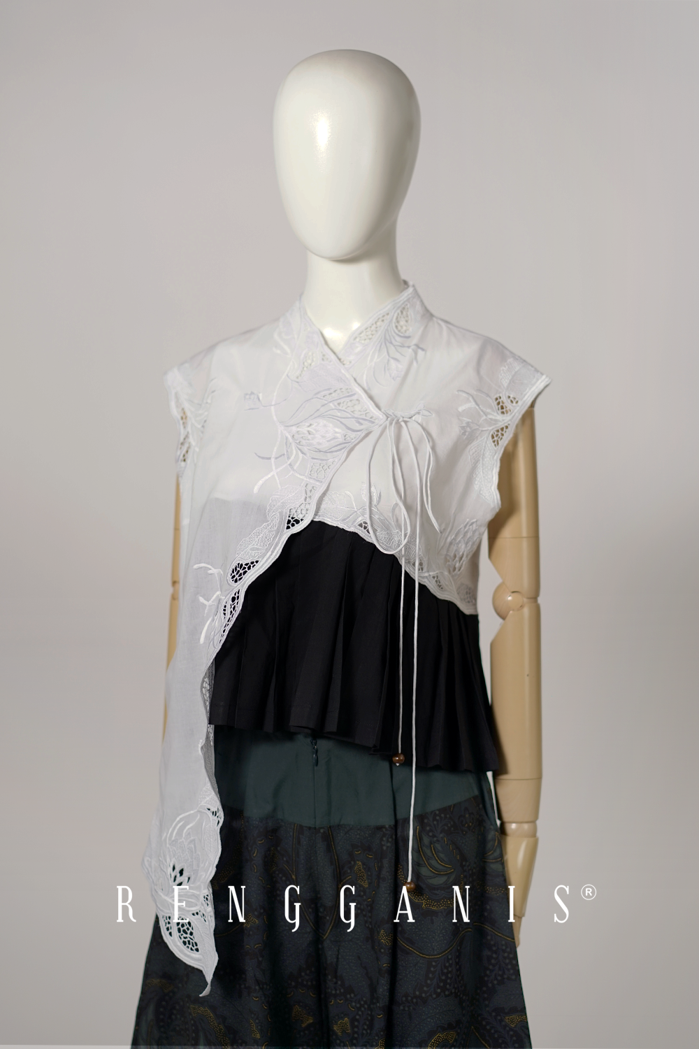 Wijaya Kusuma Pleated Top