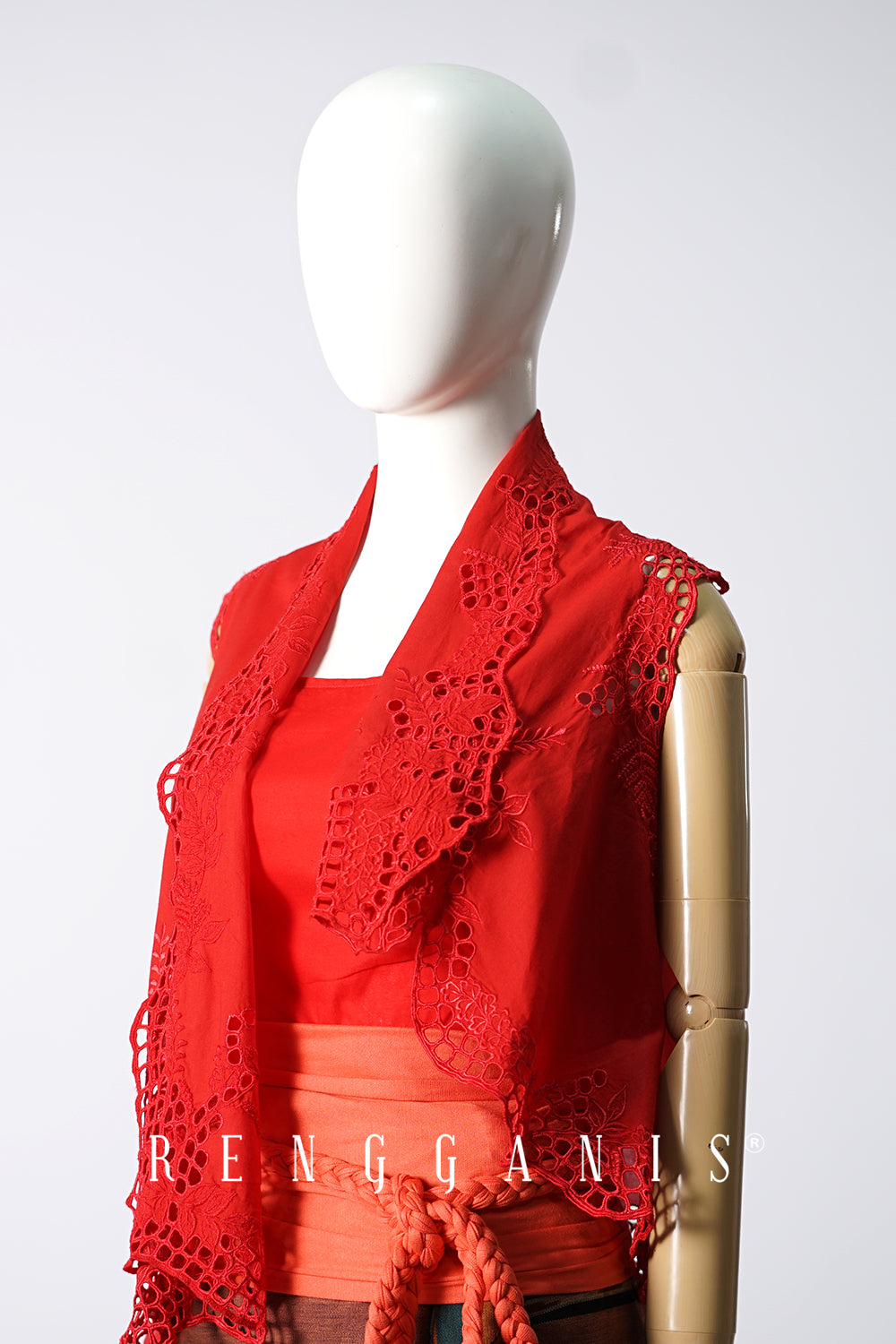 Sleeveless Buih Asymmetrical Outer